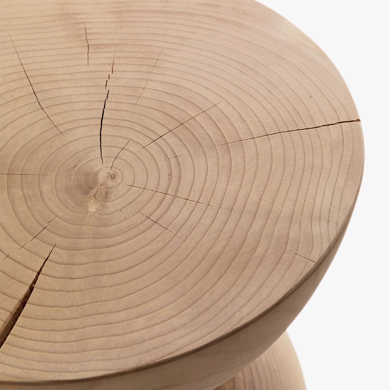 Spheres Cedar Stool In New Condition For Sale In Paris, FR