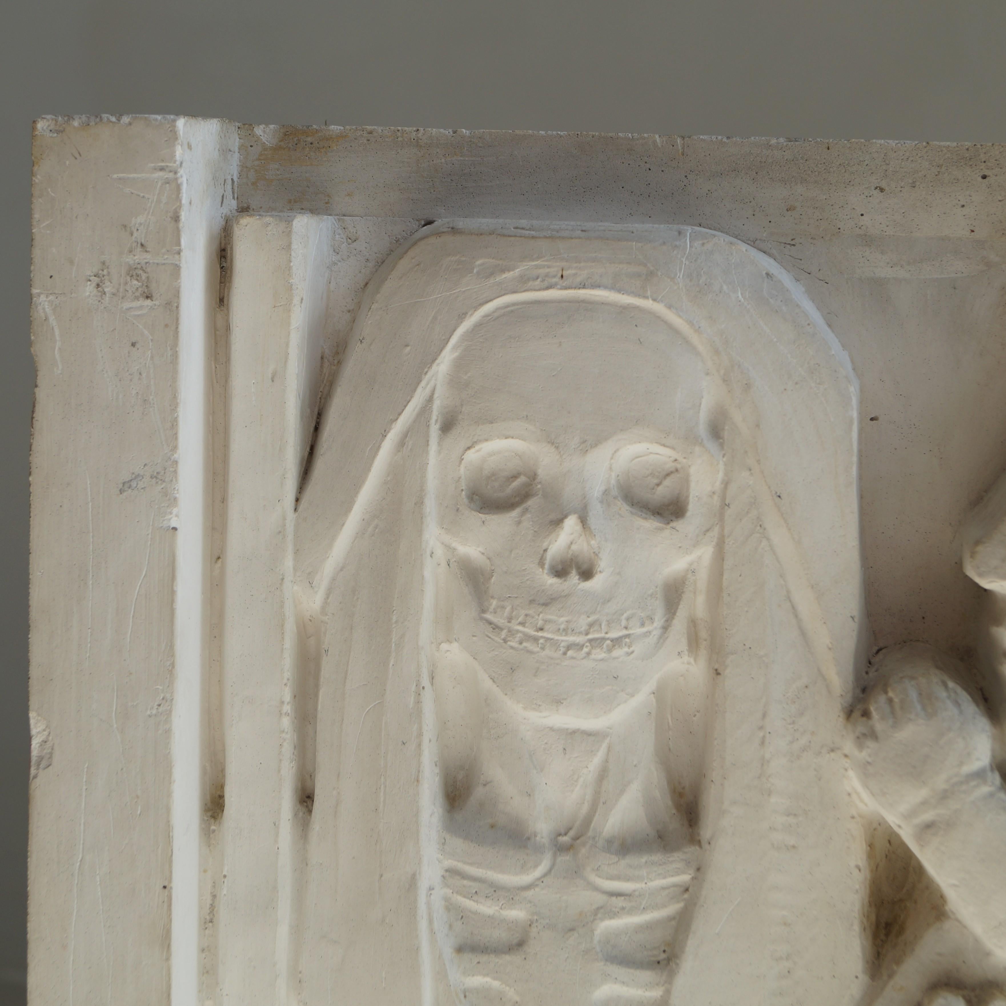 Kugelförmiges Basrelief aus Gips von Geo Verbanck, Belgien, 1920er Jahre im Angebot 10