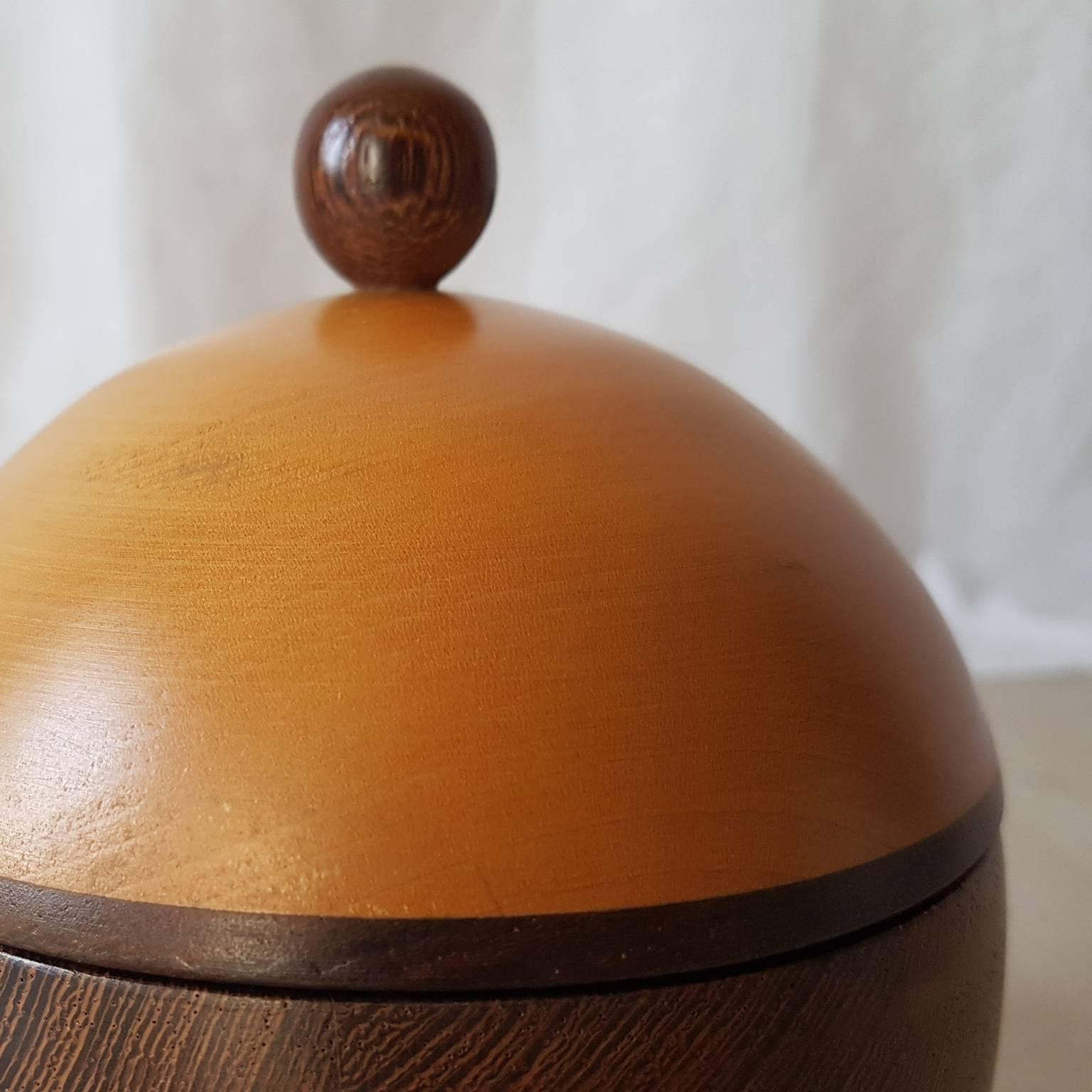 Scandinavian Natural Maple and Wengè Wood Spherical Box, Late 20th Century, 1980 1