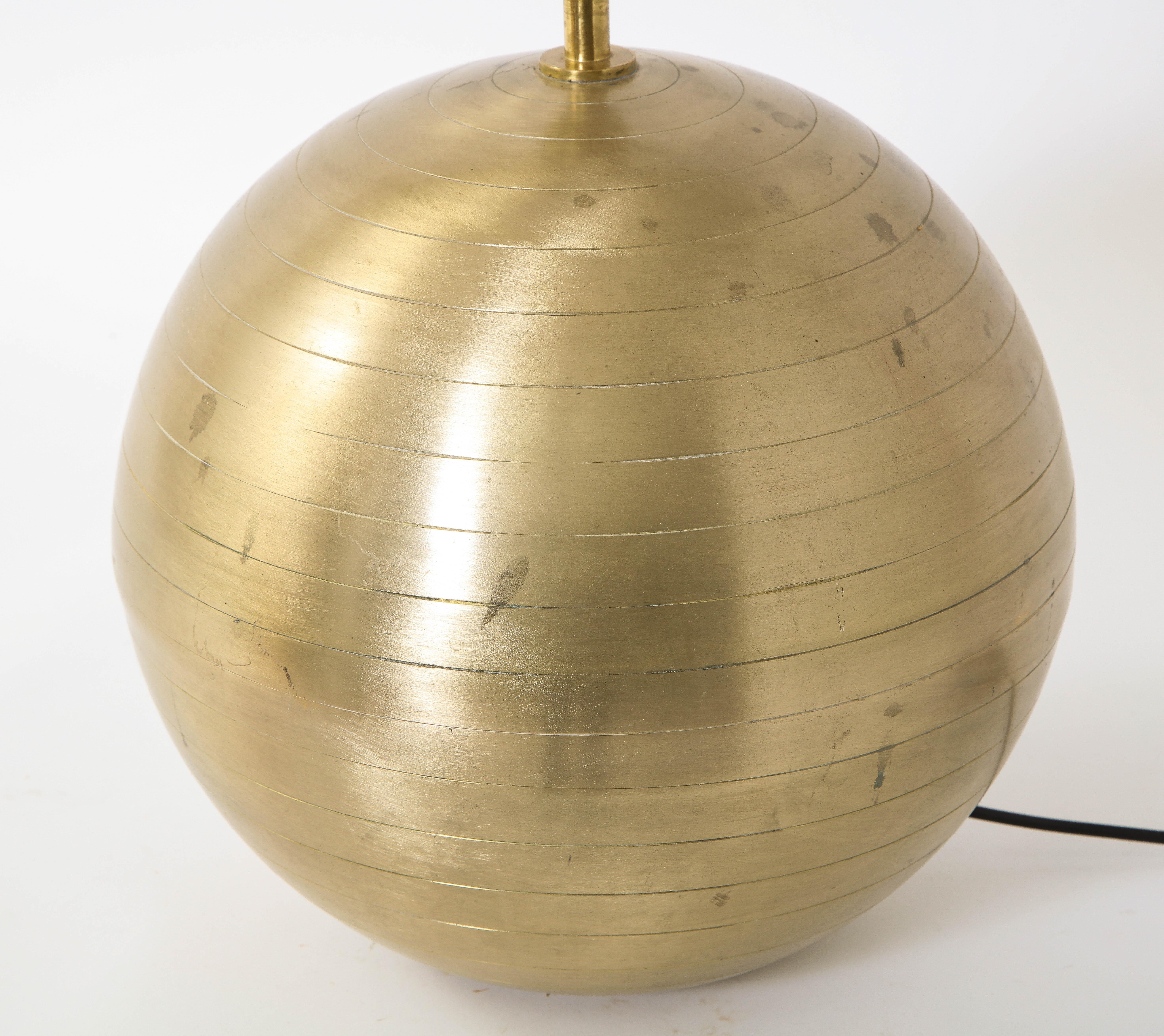 Spherical Brass Table Lamp with Engraved Detail, French, 1970s In Fair Condition In New York, NY