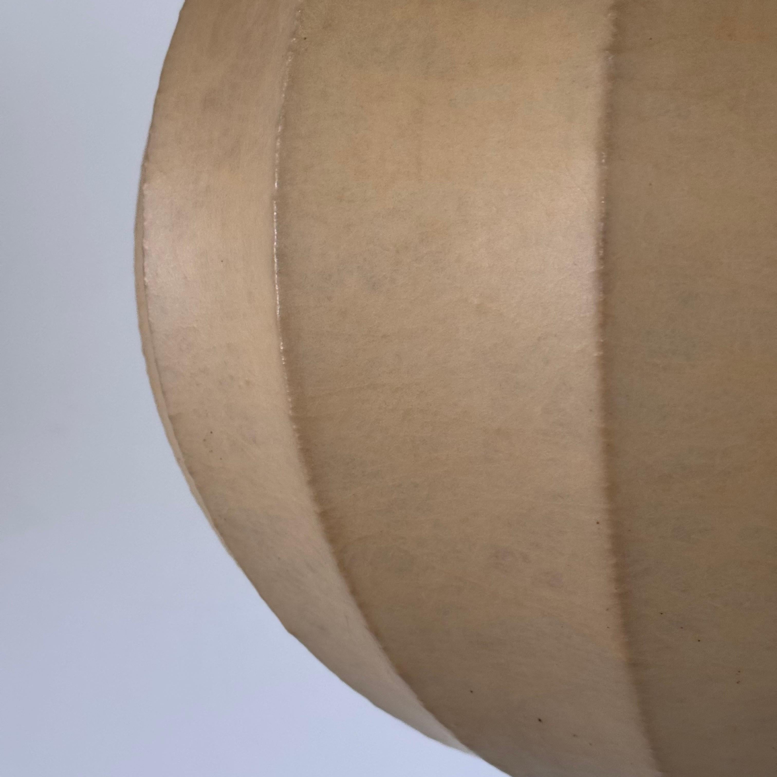 Plafonnier cocon sphérique d'Achille et P. Giacomo Castiglioni, années 1960 5