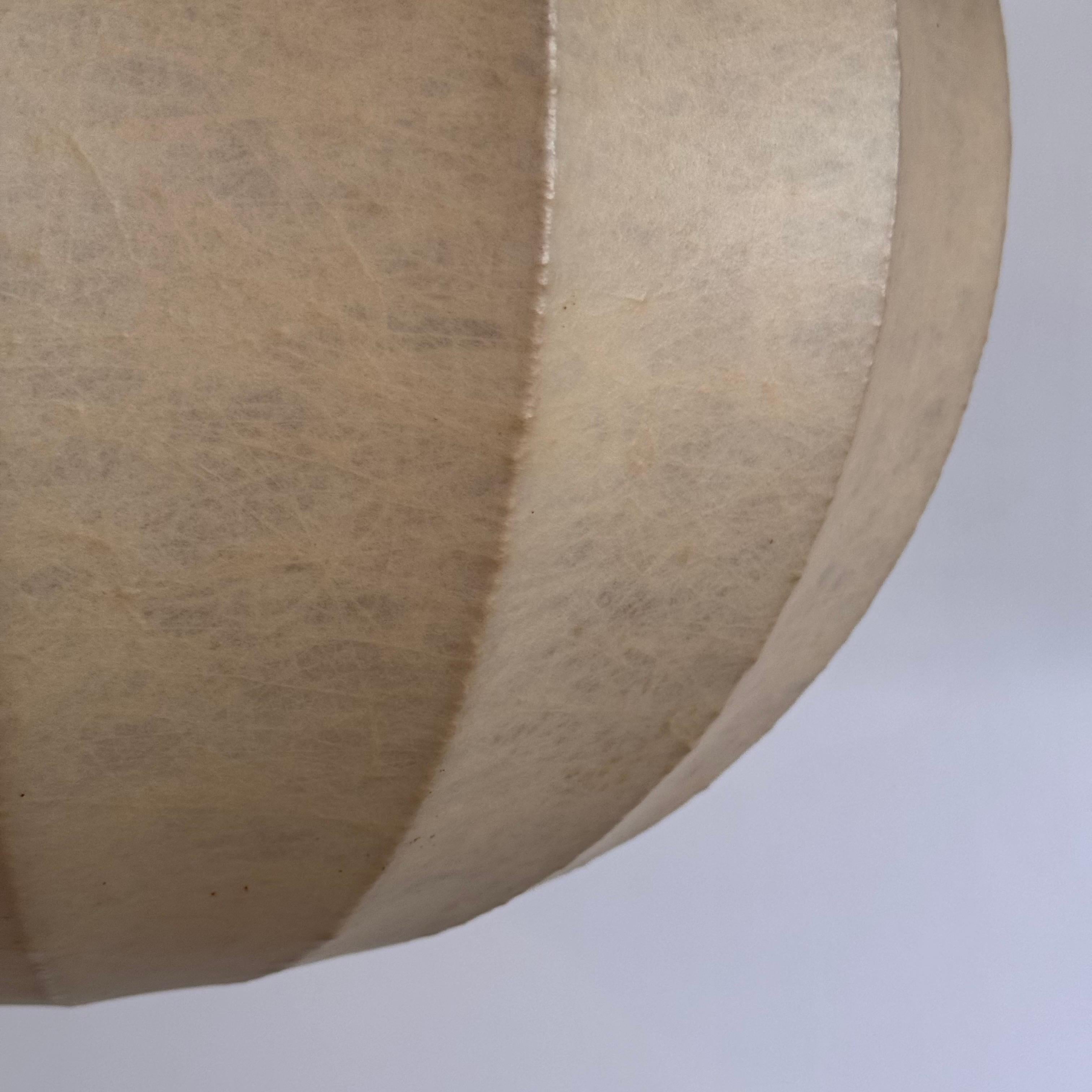 Plafonnier cocon sphérique d'Achille et P. Giacomo Castiglioni, années 1960 6