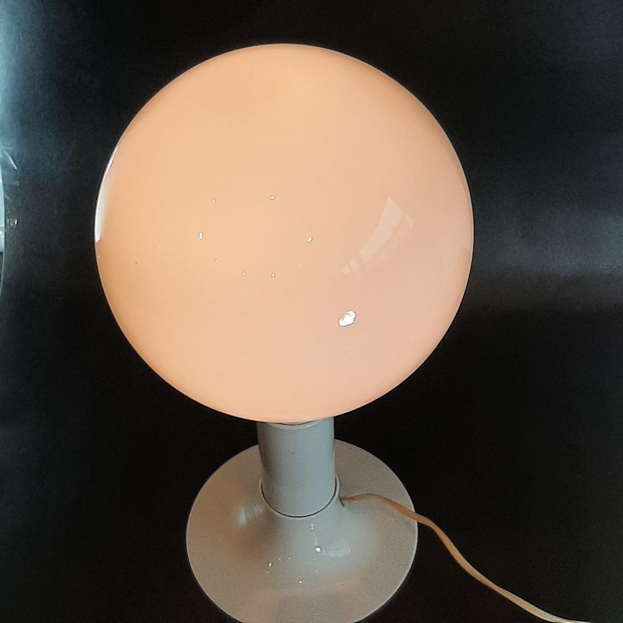 spherical lamp for Woja Holland In Good Condition For Sale In MIJDRECHT, NL
