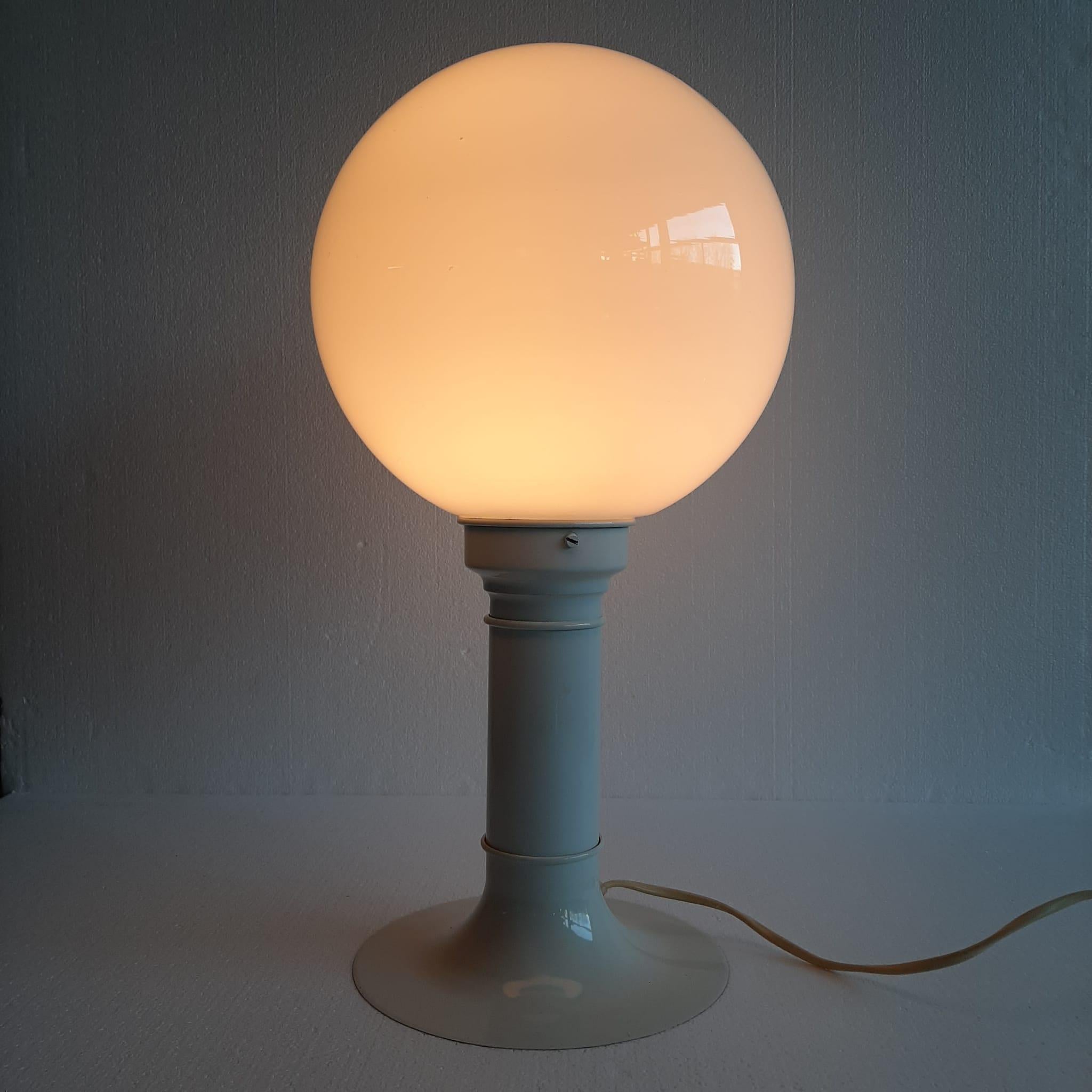 spherical lamp for Woja Holland For Sale 3