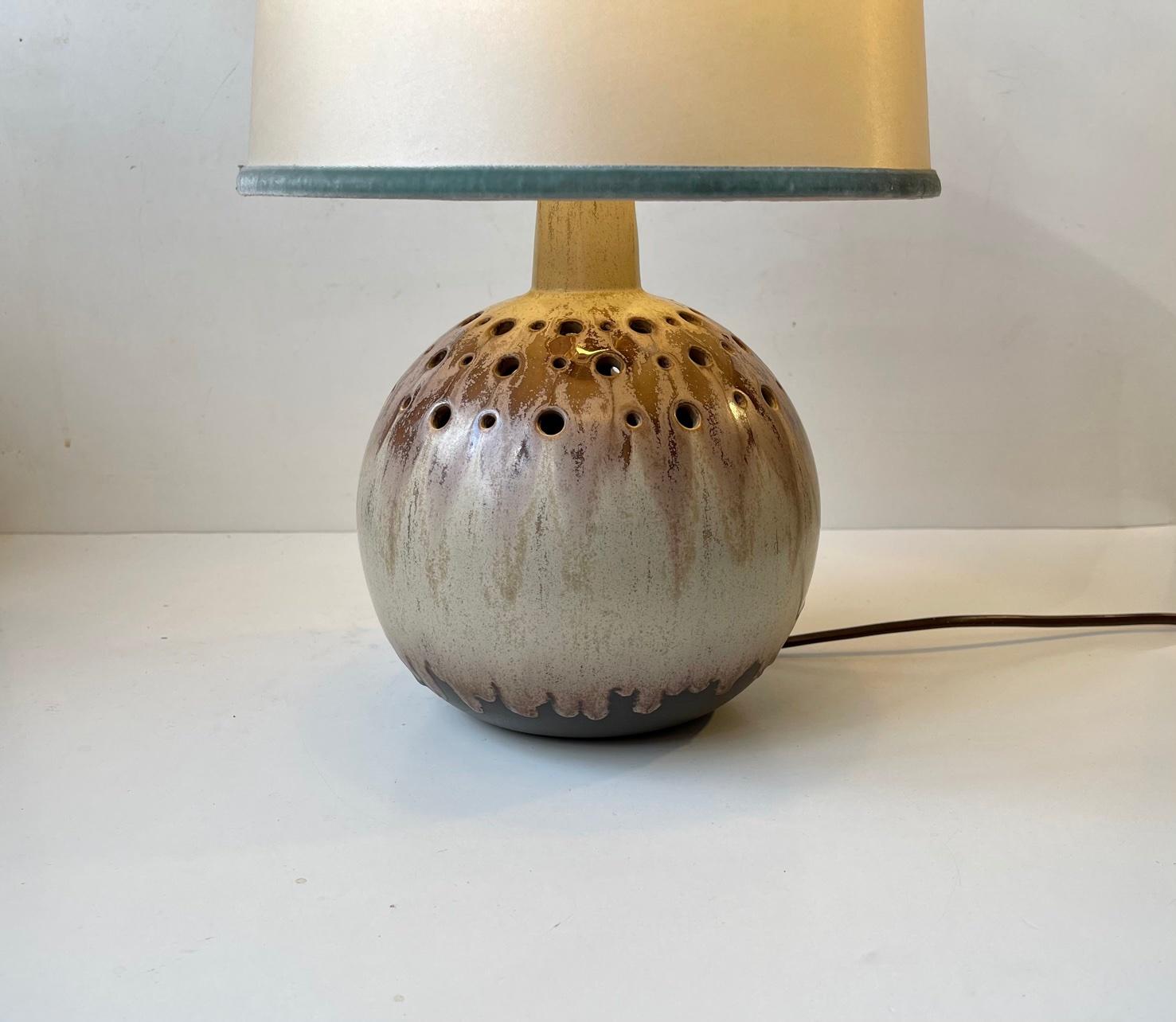 Glazed Spherical Scandinavian Modern Pottery Table Lamp, 1970s For Sale