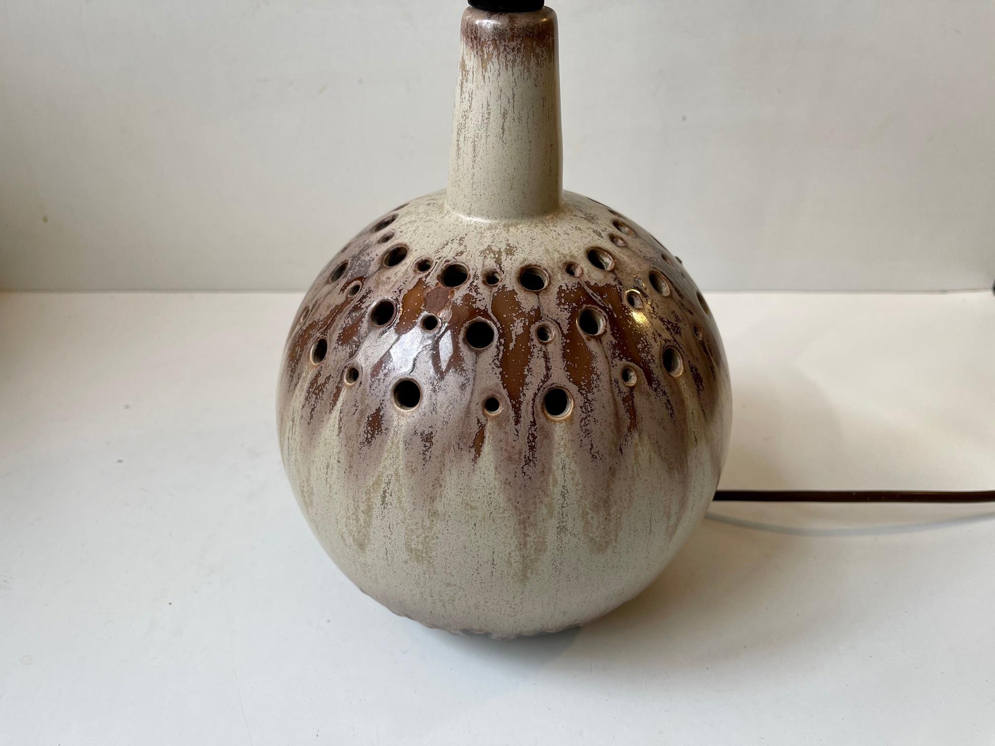 Late 20th Century Spherical Scandinavian Modern Pottery Table Lamp, 1970s For Sale