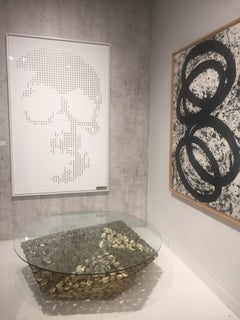 Spherical Stellated Spring Table