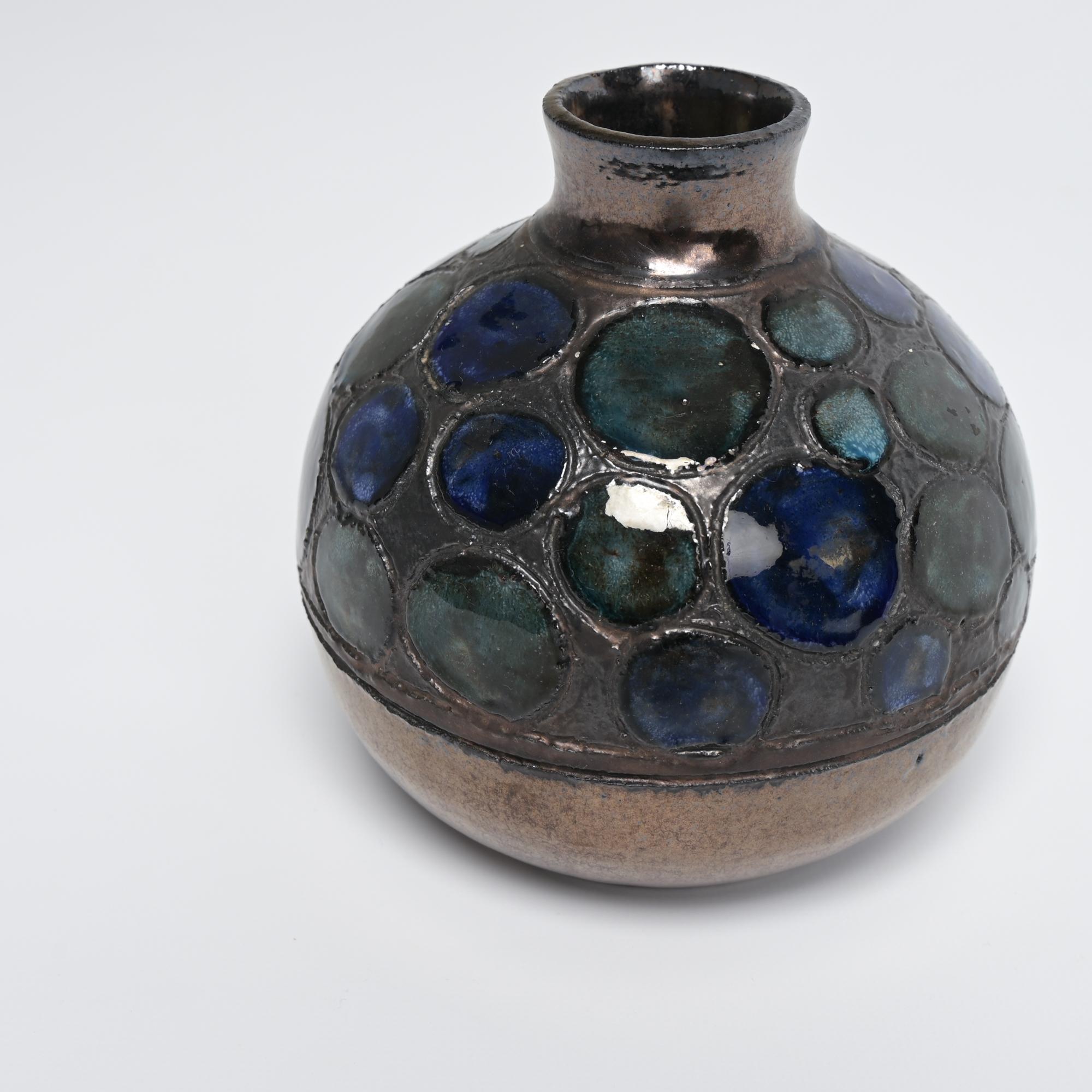 Spherical Vase by Perignem For Sale 8