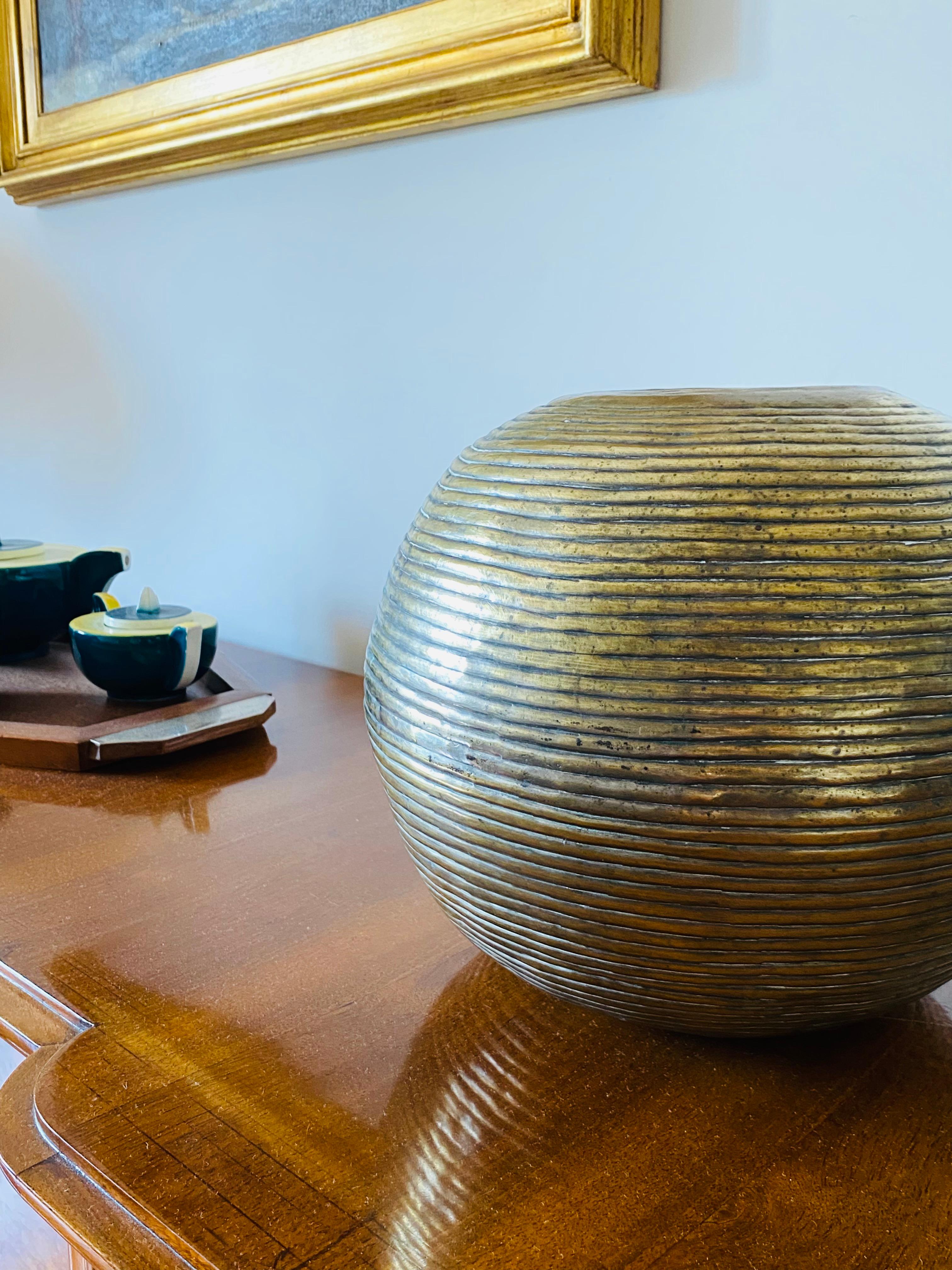 Spherical Vase, Italy 1970s In Good Condition For Sale In Firenze, IT