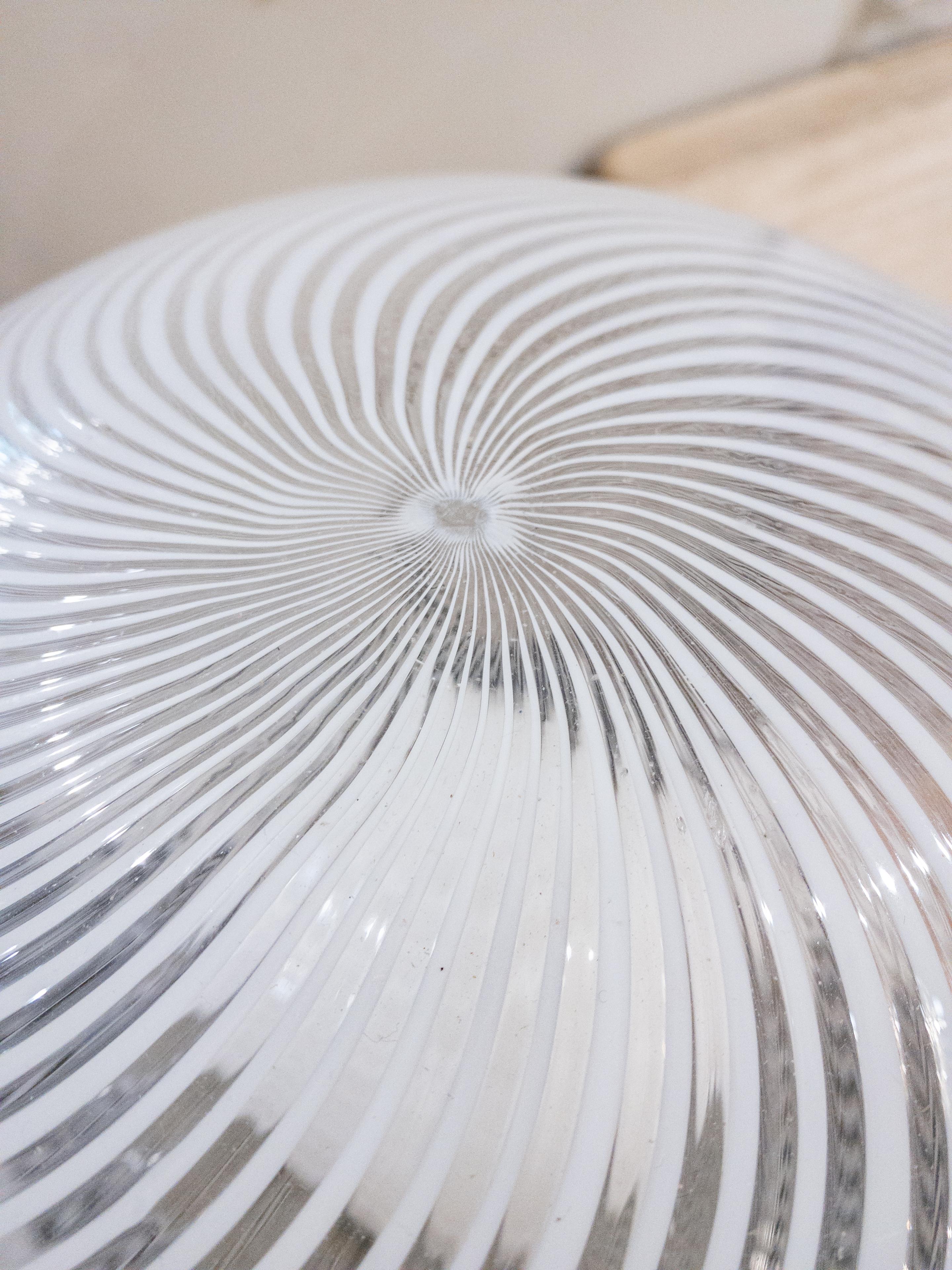 Spherical Venini Table Lamp For Sale 4