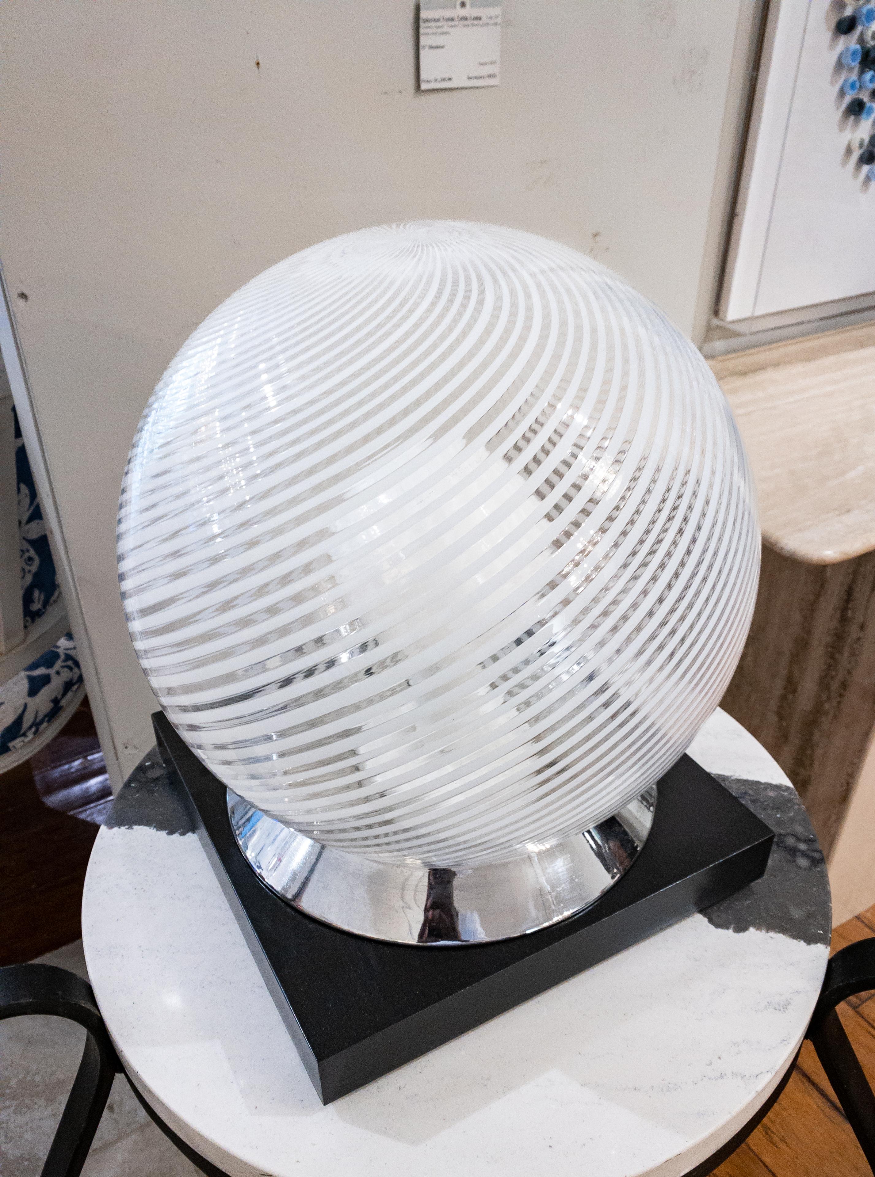 Spherical Venini Table Lamp For Sale 2