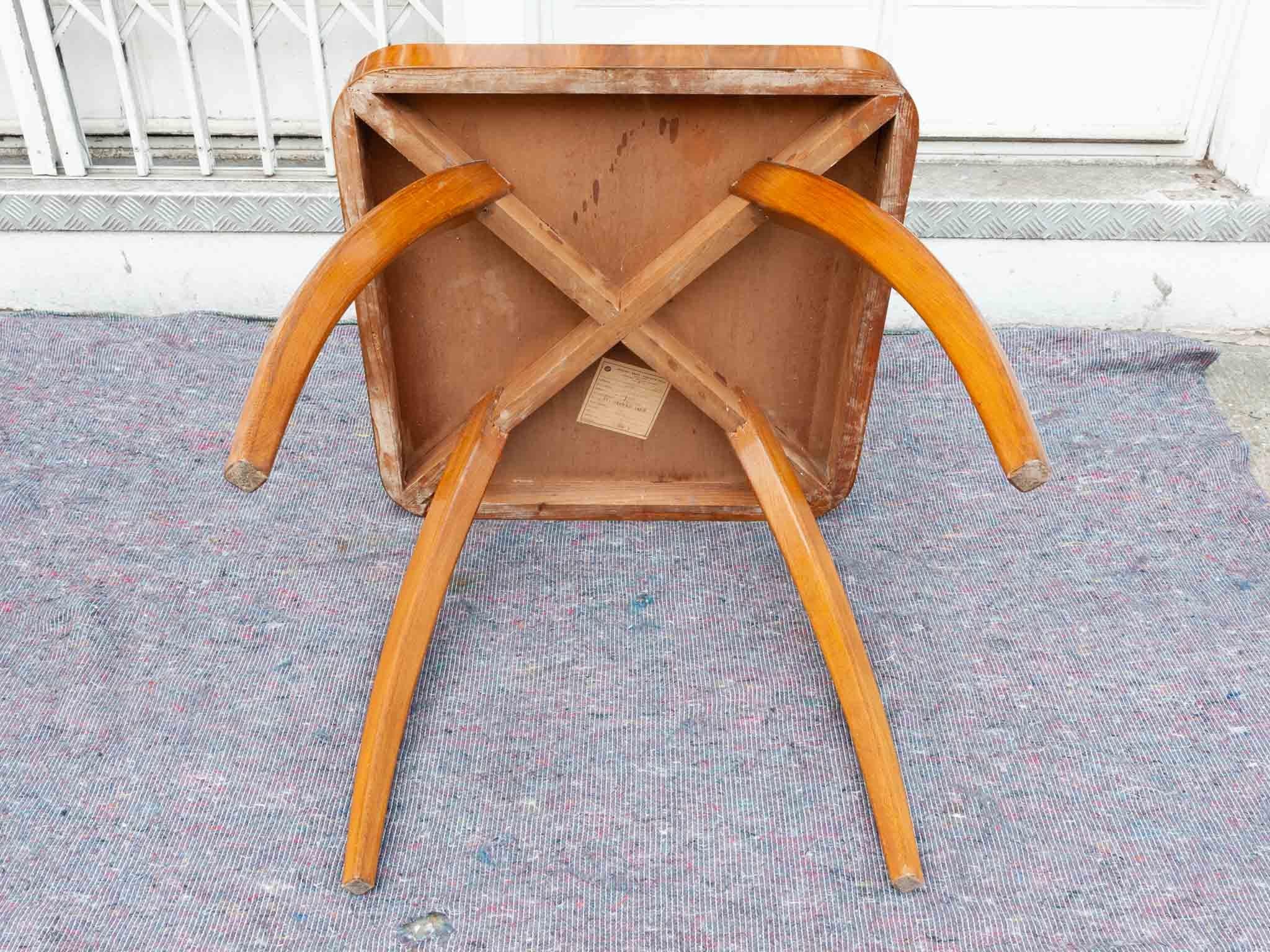 'Spider' 1930s Art Deco Walnut Czech Side Table by Jindřich Halabala Model H259 4