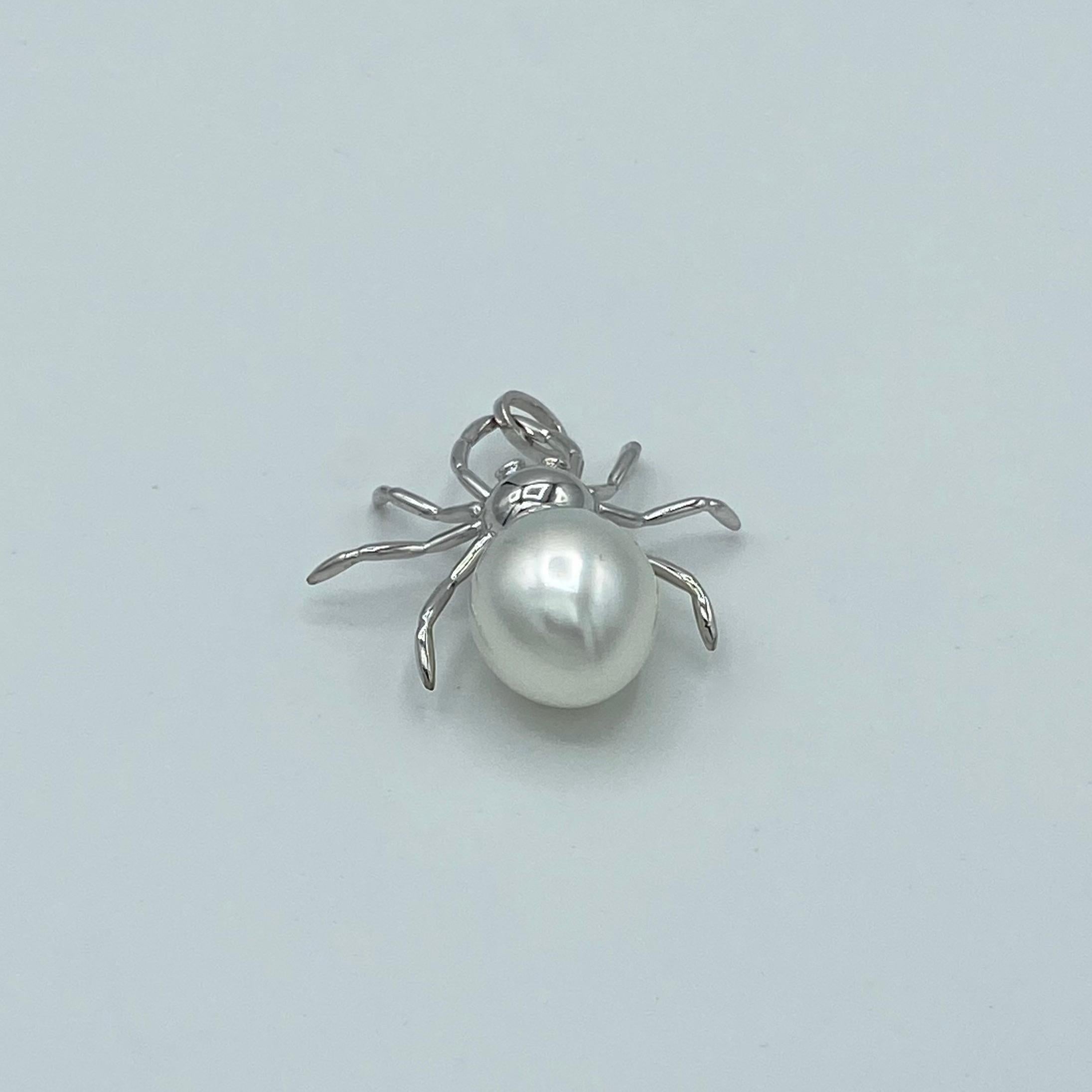 pearl spider necklace