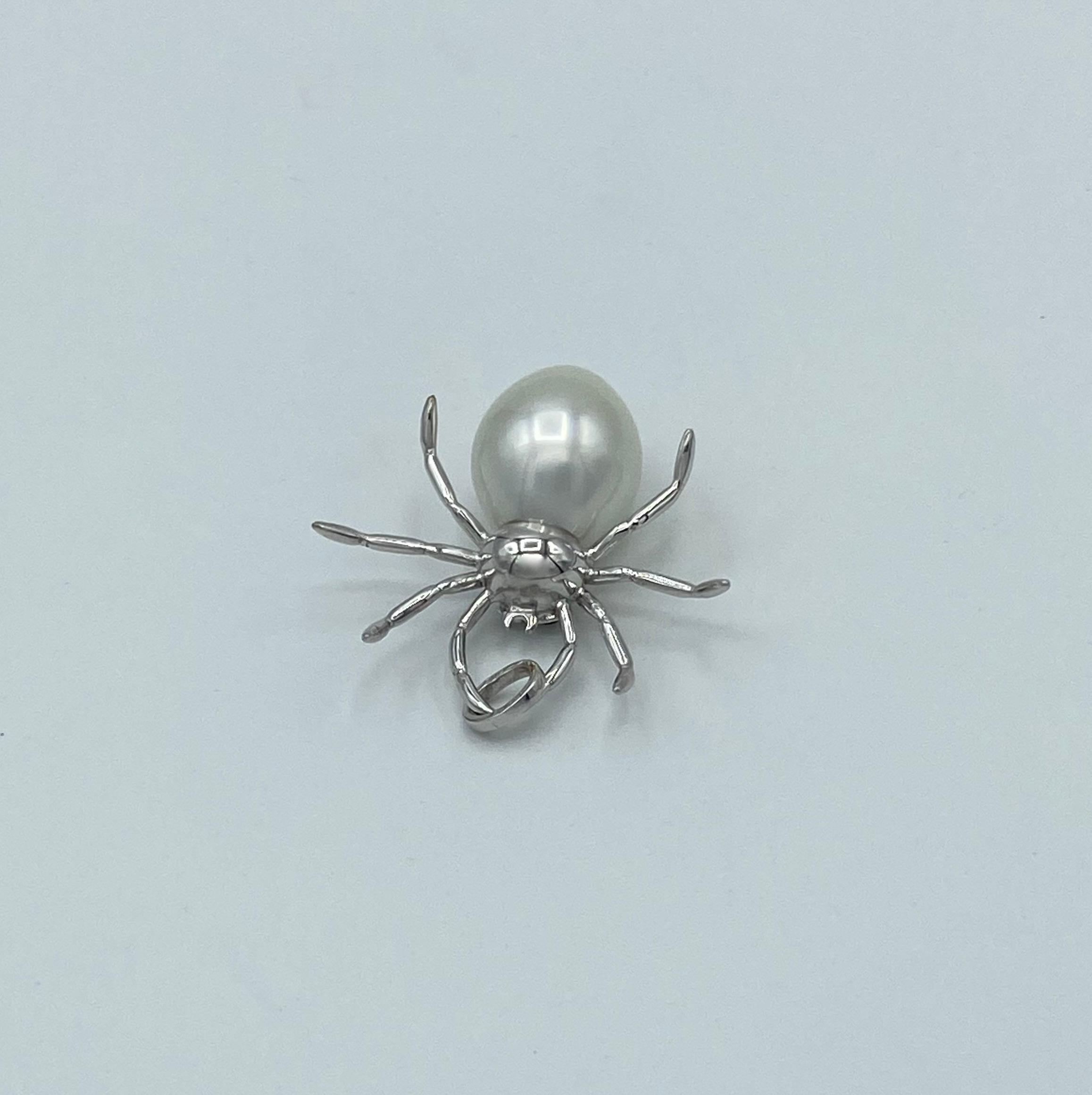 Contemporary Spider Black Diamond Australian Pearl White 18Kt Gold Pendant or Necklace For Sale