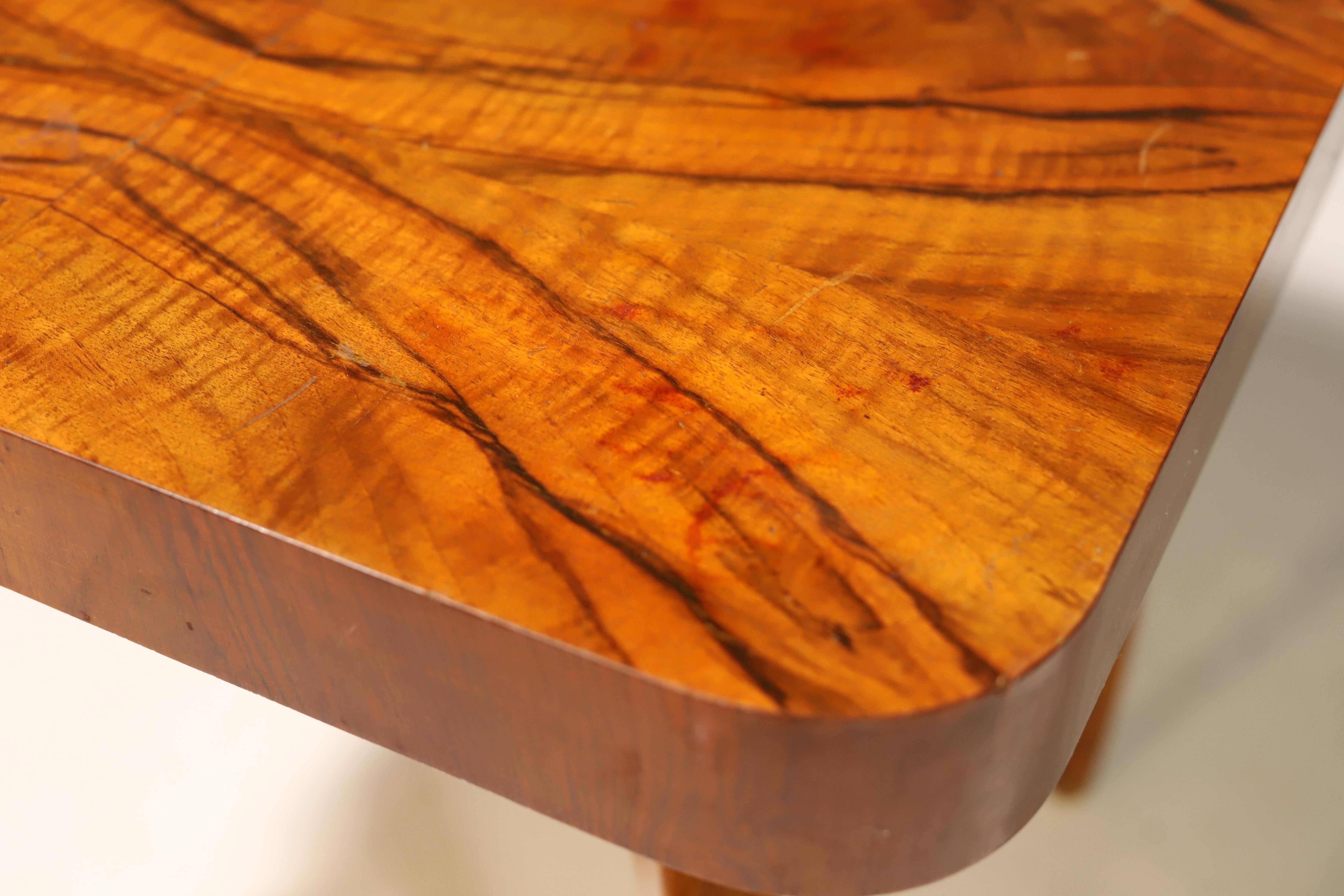 20ième siècle Table basse 