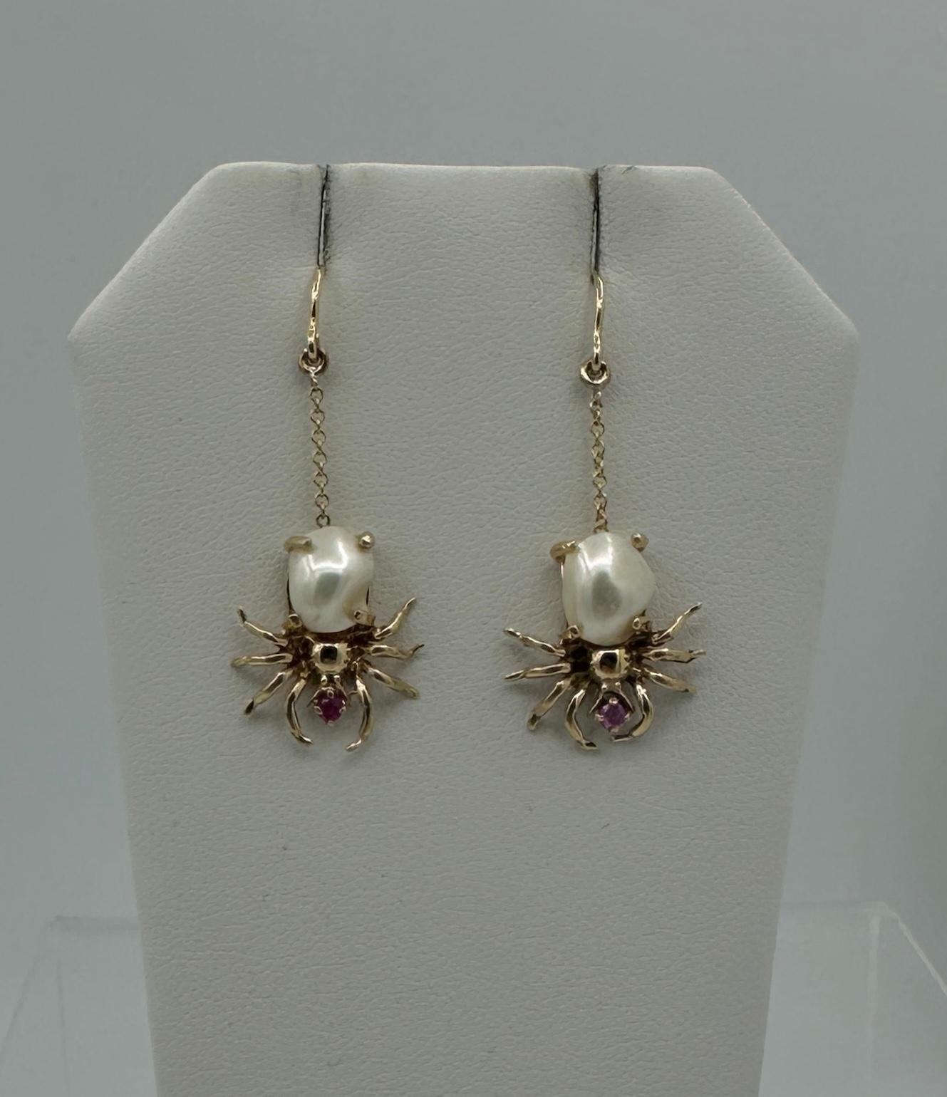 Spider Earrings Pearl Ruby Insect Bug Dangle Drop Earrings Antique Gold For Sale 1