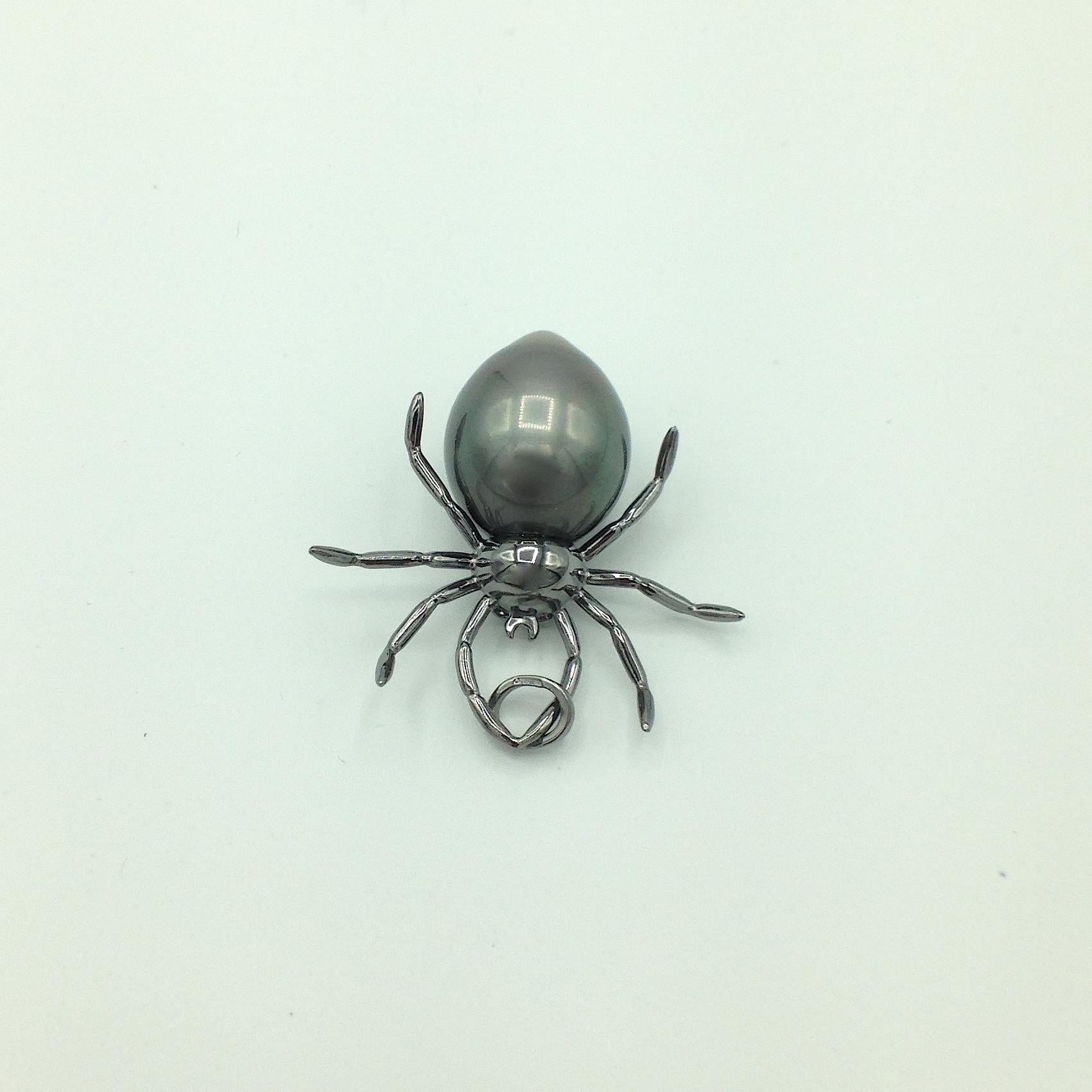 Artisan Spider Emerald South Sea Pearl Gold 18 Karat Pendant or Necklace For Sale