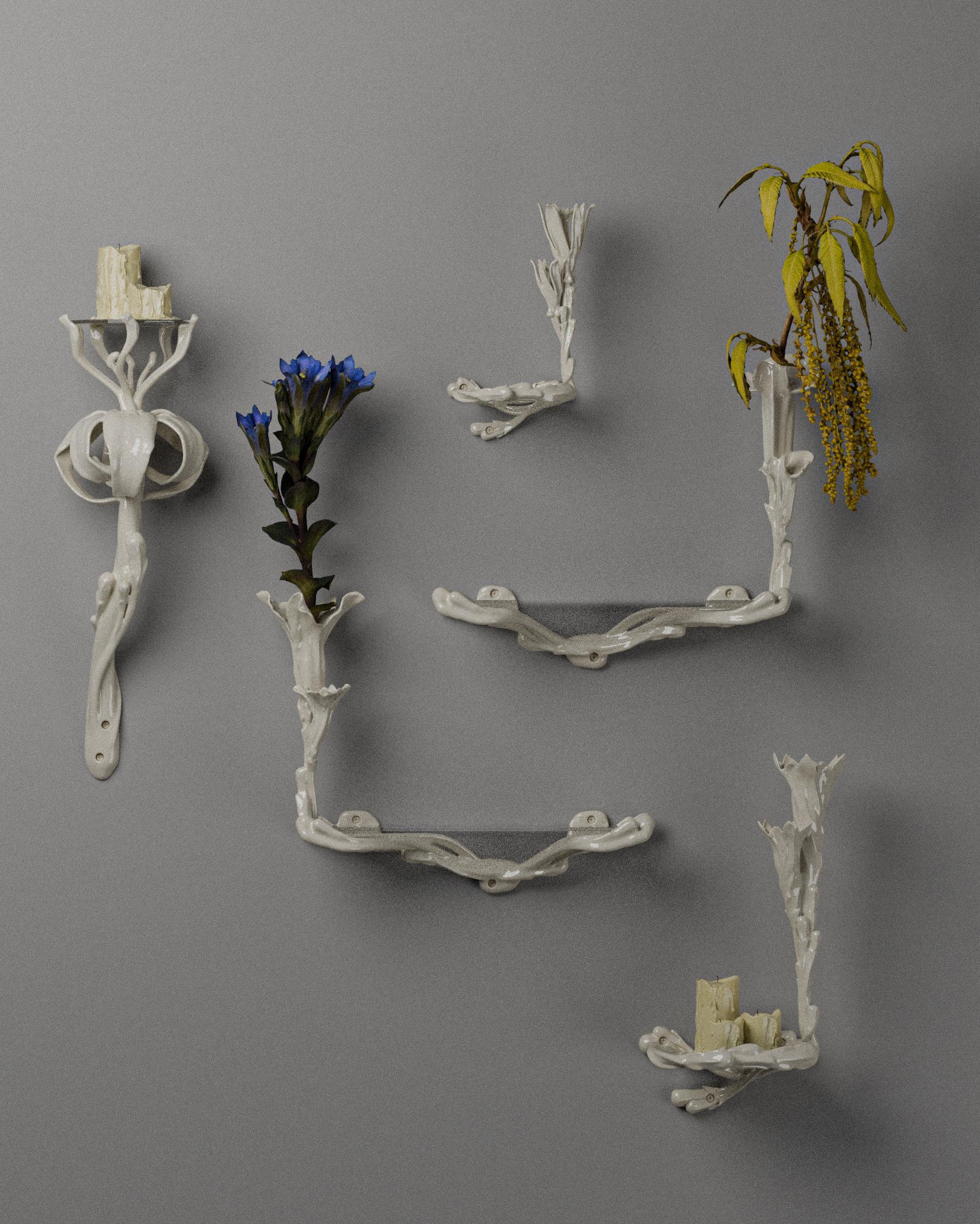 Spider Lily” Shelf By Marius Perraud In 3D Printing.
The Shelf Is Coated With Acrylic Paint, Then Varnished With Resin, And Features A Glass Top.
Designer : Marius Perraud. Dv992. 