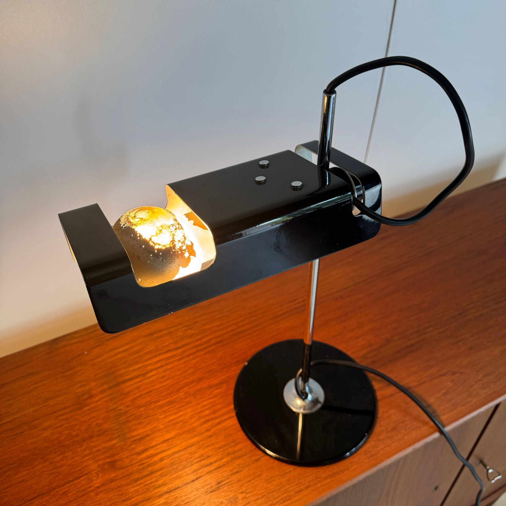 Spider table lamp, Joe Colombo for Oluce, Italy 1970 in vendita 5
