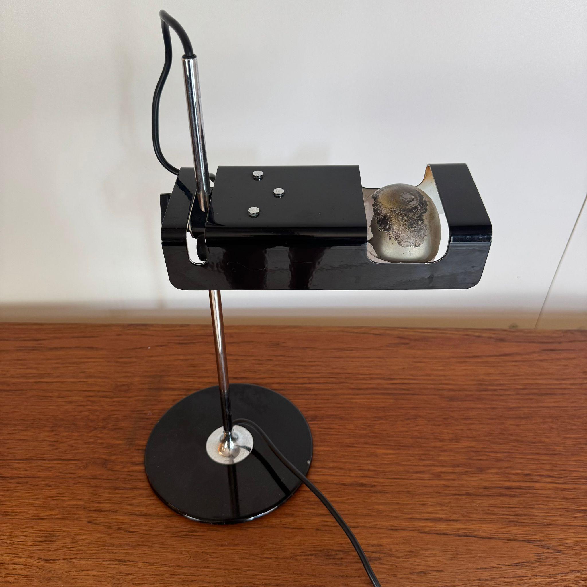 Spider table lamp, Joe Colombo for Oluce, Italy 1970 in vendita 3