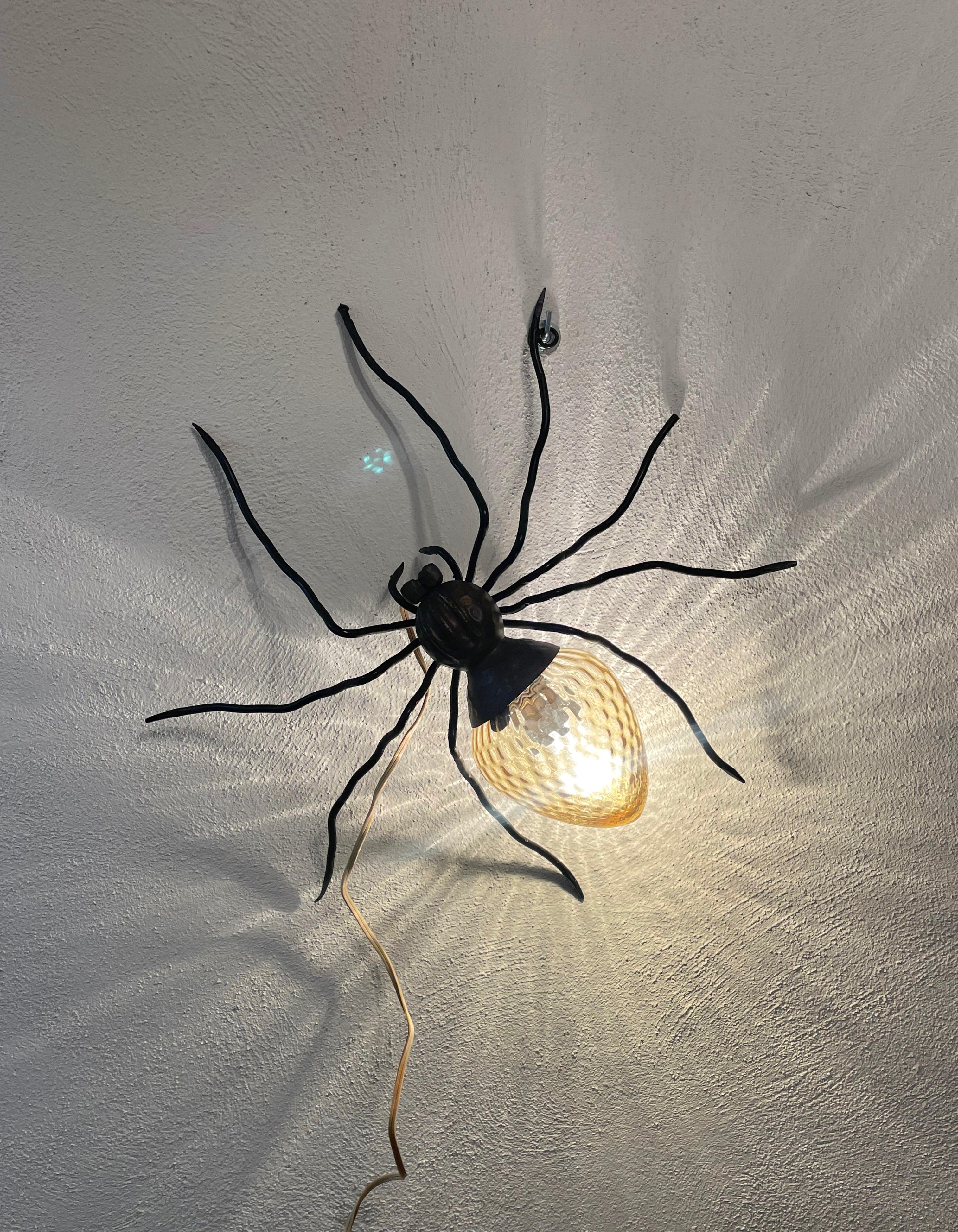 Spider Wall Lamp in Copper, Iron and Art Glass Sconces, Italy 1960s For Sale 4