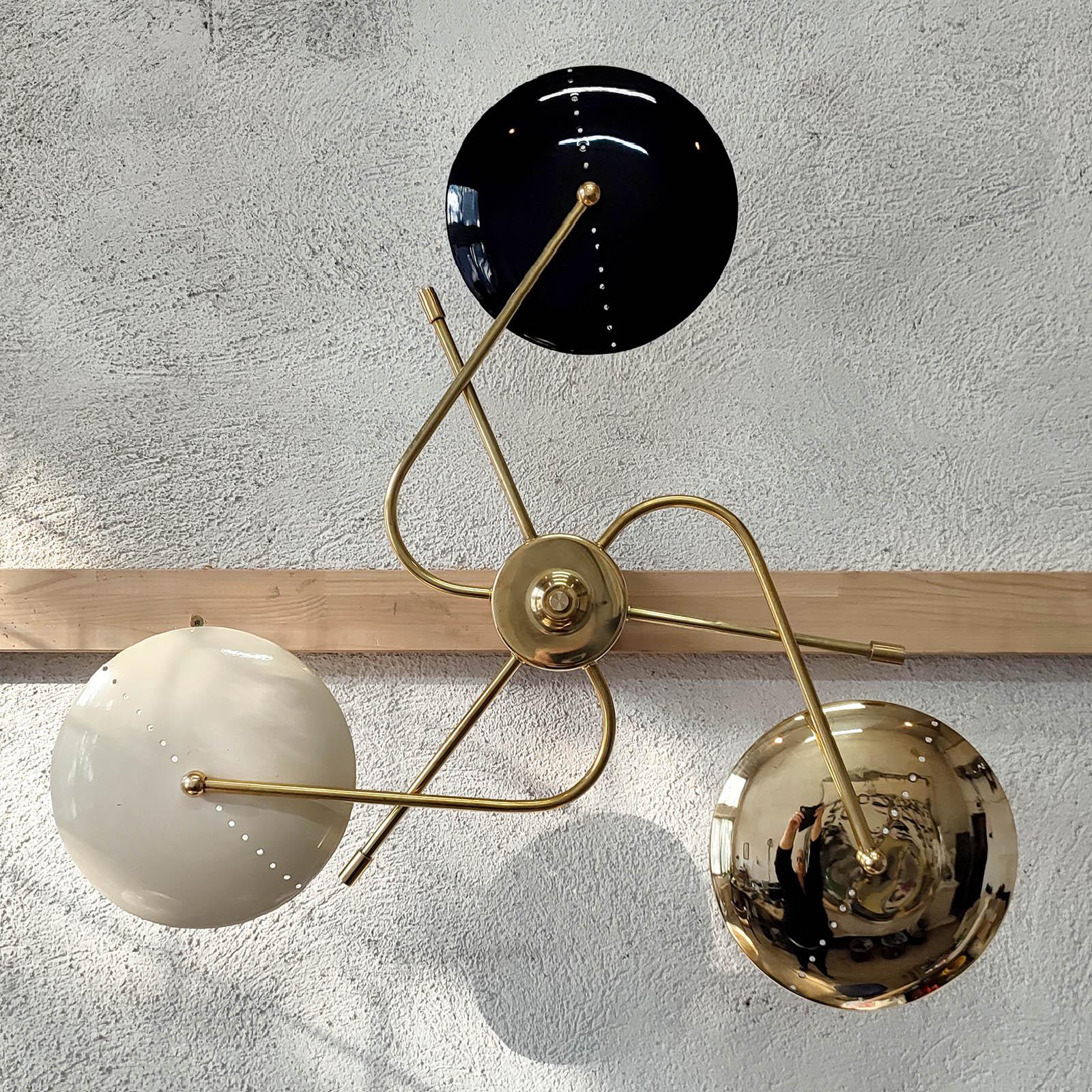 Mid-Century Modern Spider Wall Light, Three Arms, Brass and Lacquered Metal, Mid-Century Style For Sale