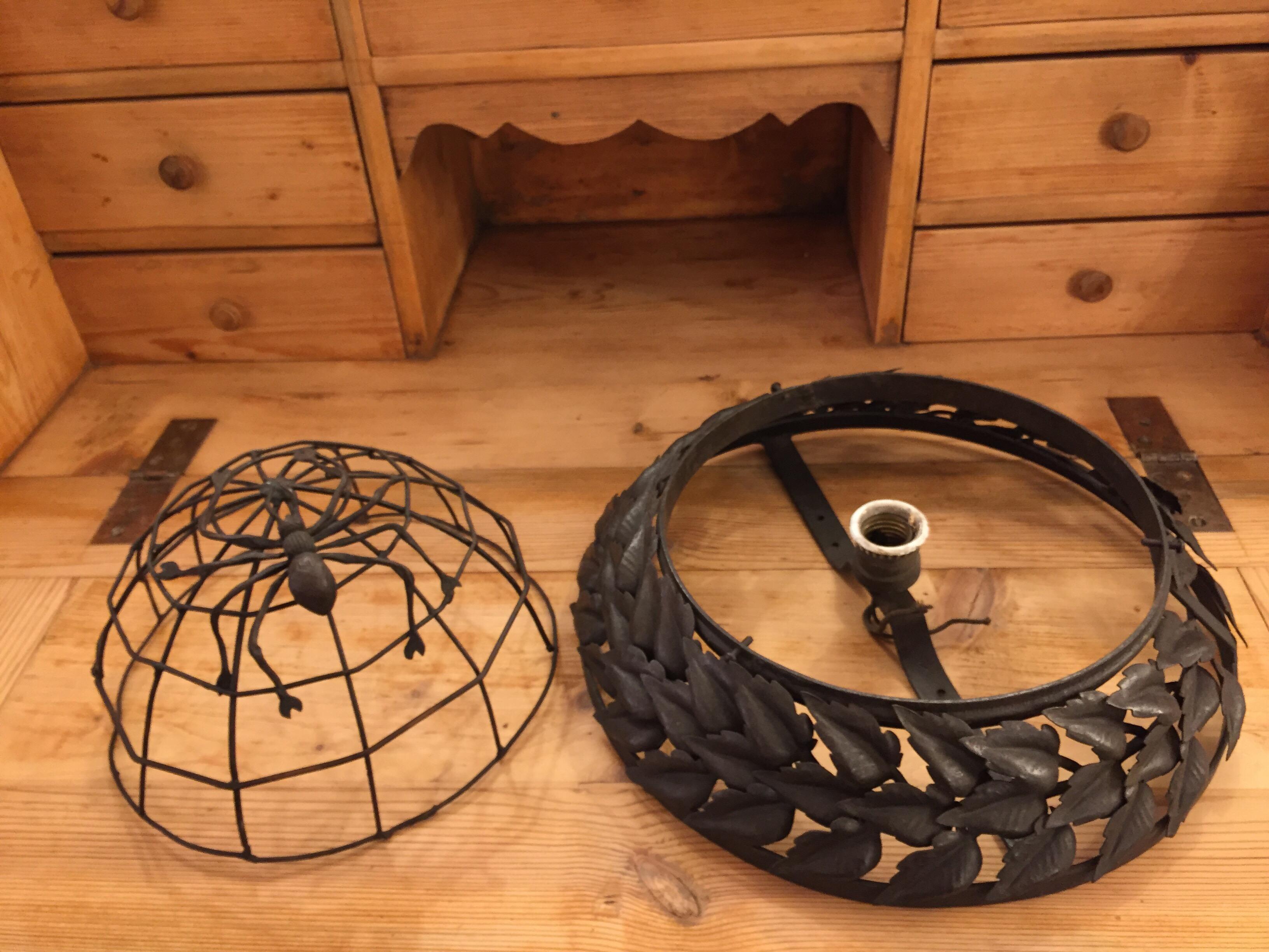 Spider Web Wrought Iron Ceiling Light 20th Century Italian Circular Sconce In Good Condition In Milan, IT
