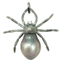 Petronilla Spider White Diamond South Sea Pearl Gold 18 Kt Pendant or Necklace