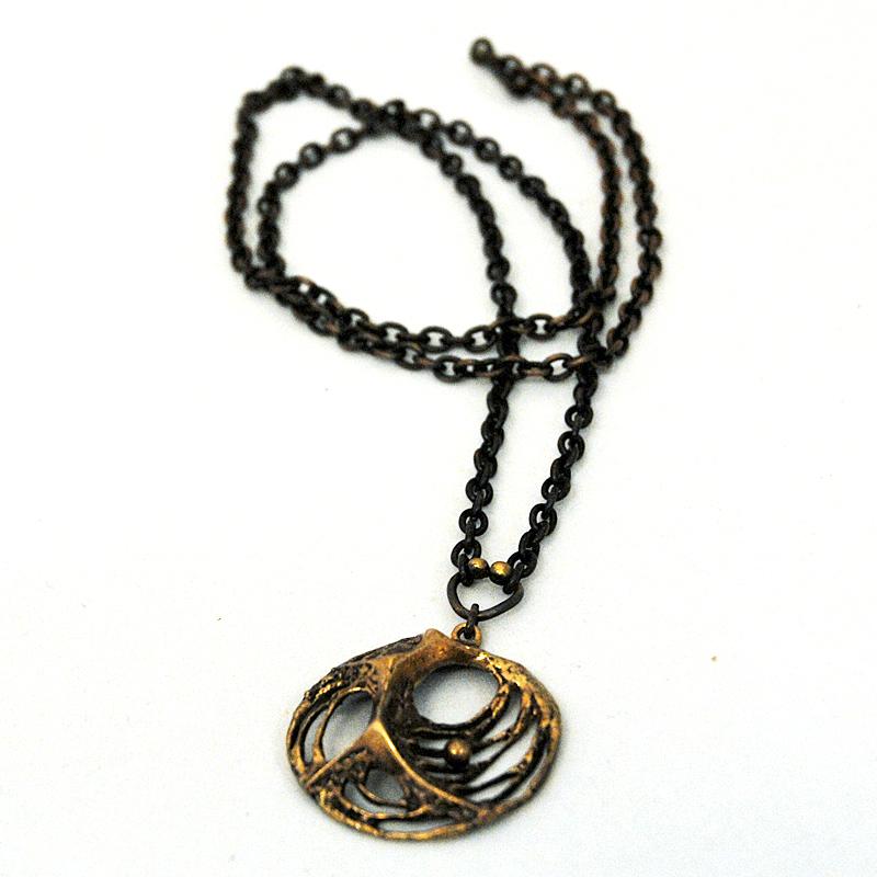 Spiderweb bronze necklace by Karl Laine, Finland 1970s In Good Condition For Sale In Stokholm, SE