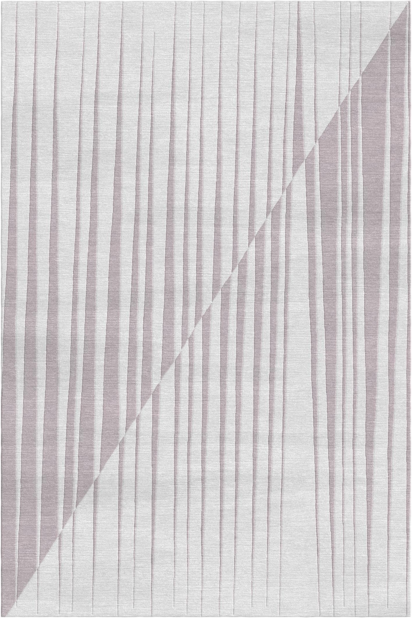 Spieghe-Teppich II von Giulio Brambilla.
Abmessungen: D 300 x B 200 x H 1,5 cm.
MATERIALIEN: NZ-Wolle, Bambusseide.
Erhältlich in anderen Farben.

Eine faszinierende Kombination aus Tradition und Innovation macht diesen Teppich zu einem Blickfang in