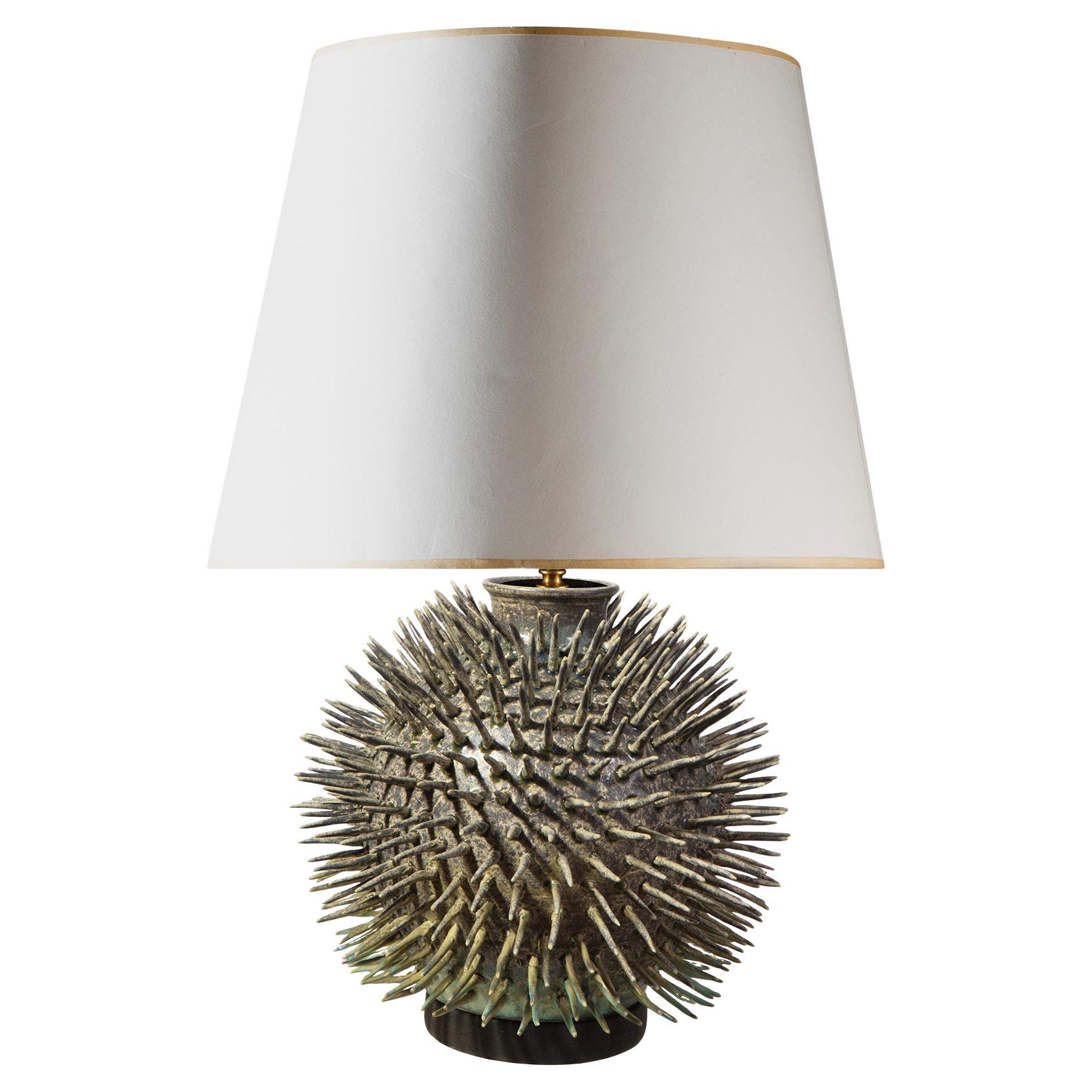 Lámpara de mesa de porcelana con pinchos (más pequeña) - Esmalte moteado verde