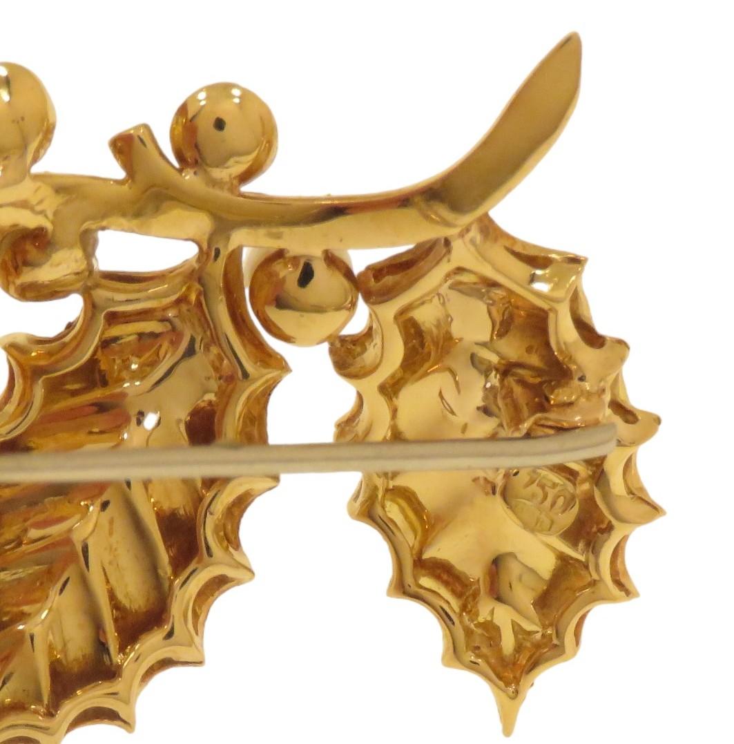 Brosche in Form einer Stechpalme mit Perlen aus Gelbgold im Zustand „Hervorragend“ im Angebot in Milano, IT