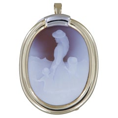 Antique 18K Yellow Gold Cameo Brooch with Natural Agate, Italy, 1990