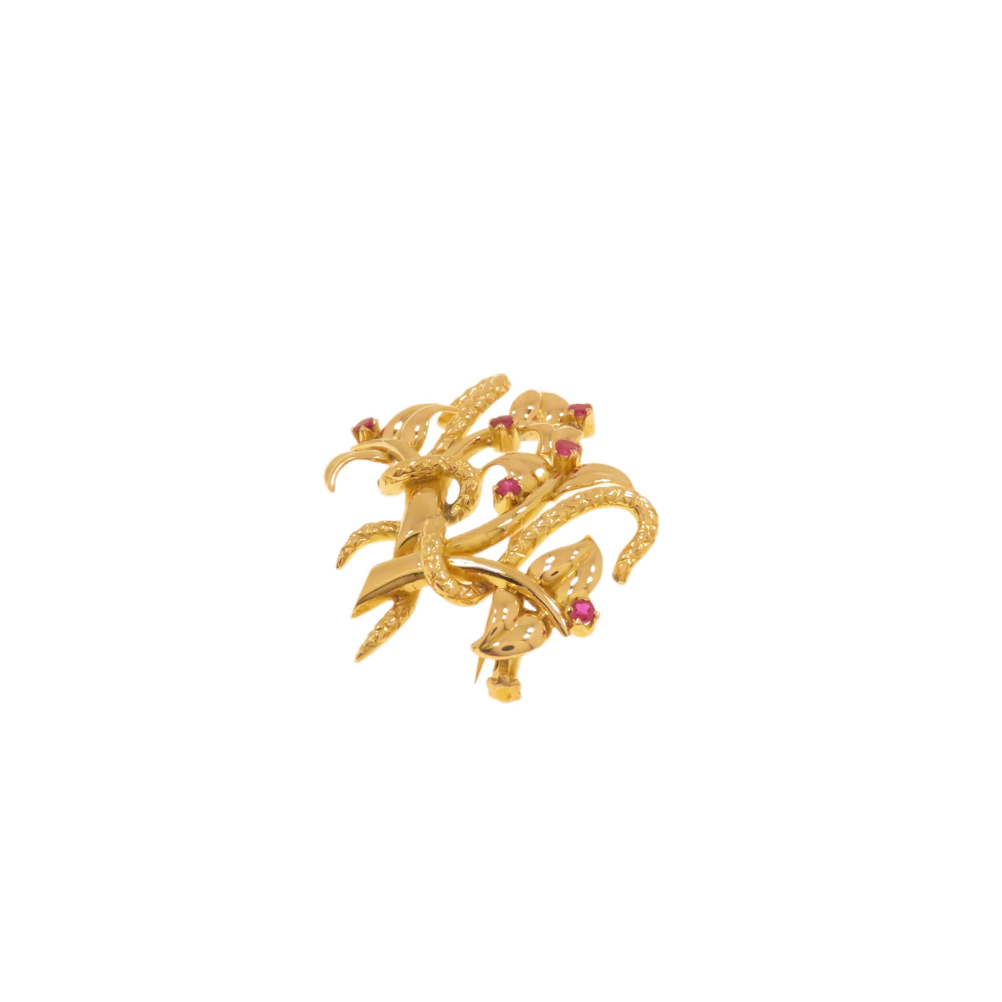 Women's Rose gold ruby brooch 1960 For Sale