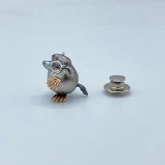 Mole Animal Jacket Brooch in 18Kt Gold Tahiti Pearl and Diamond