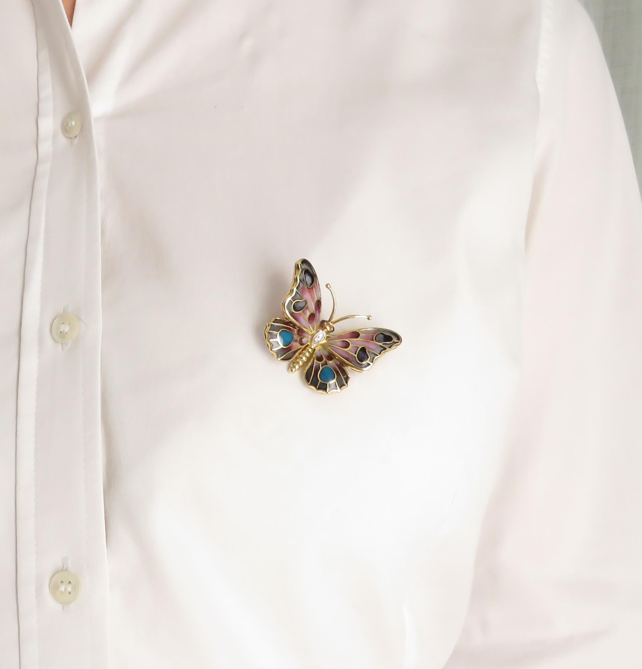 Retro Spilla farfalla con diamanti e smalto in oro giallo For Sale