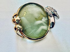 Broche de Jade Verde, Oro Amarillo y Blanco 18kt - Elegancia y Refinamiento Naturaleza