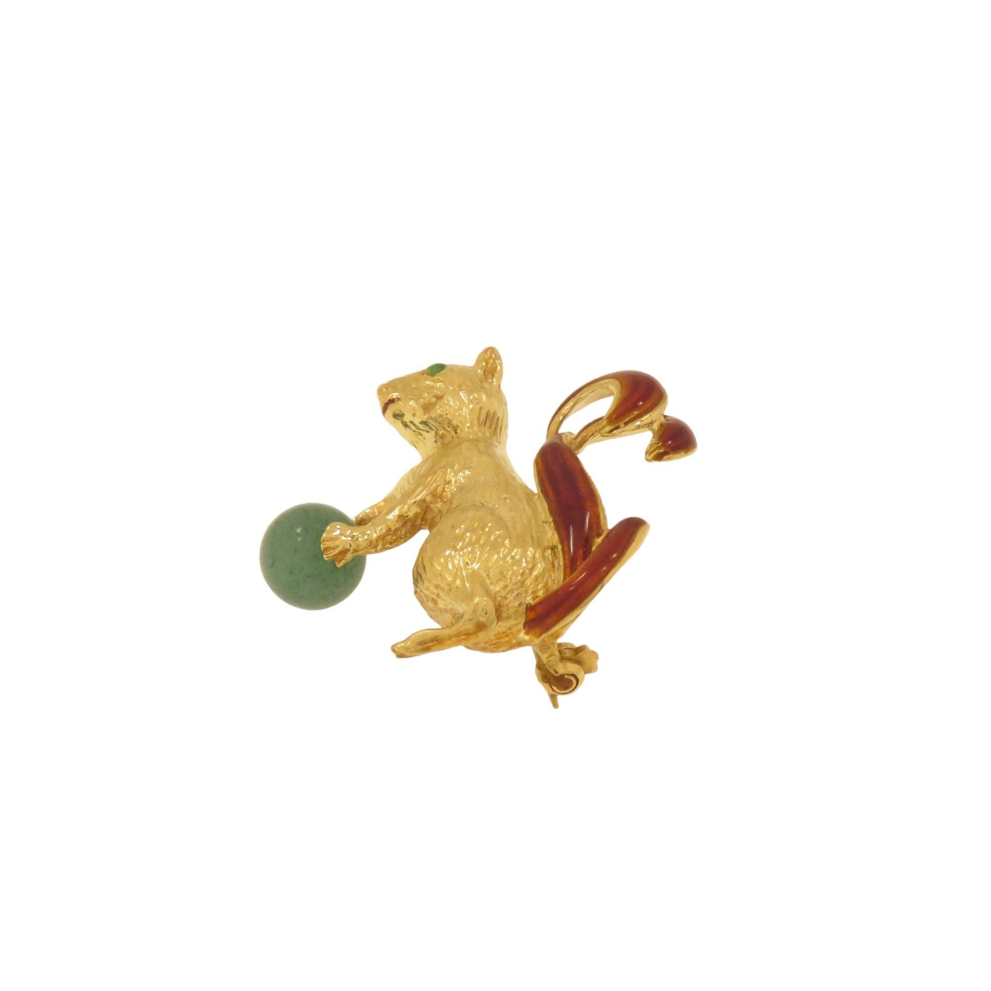 Retro Gold squirrel brooch with enamel For Sale