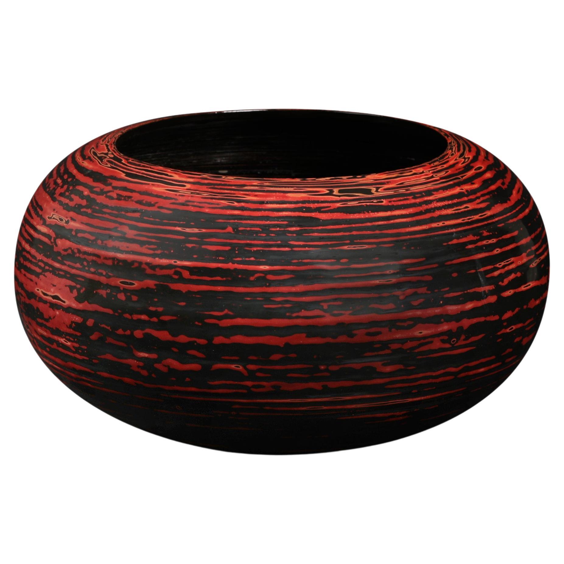 Natural Urushi Negoro Red and Black Lacquer Spin Bowl by Alexander Lamont For Sale