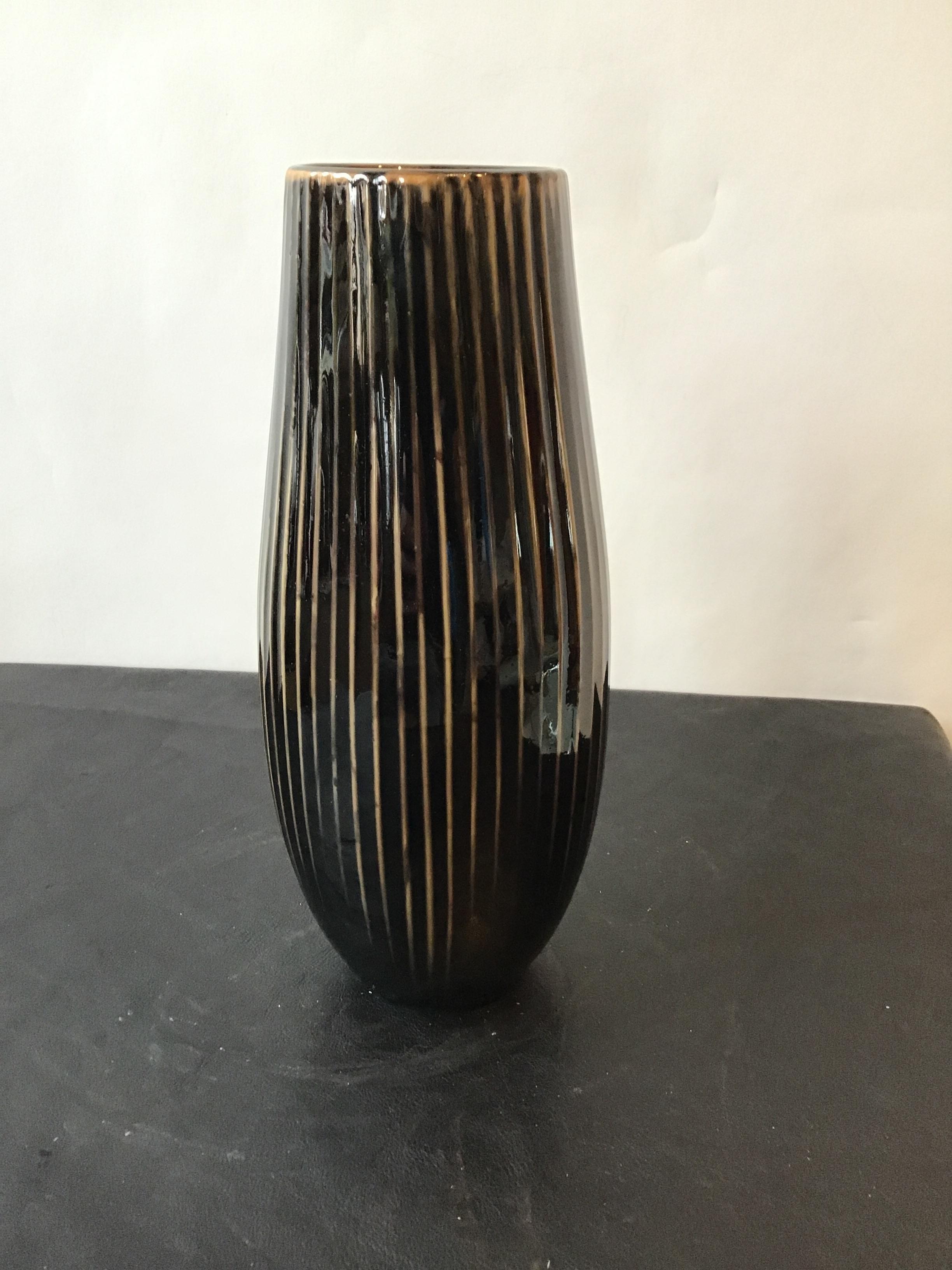 Spin Ceramics black stripe vase. New.