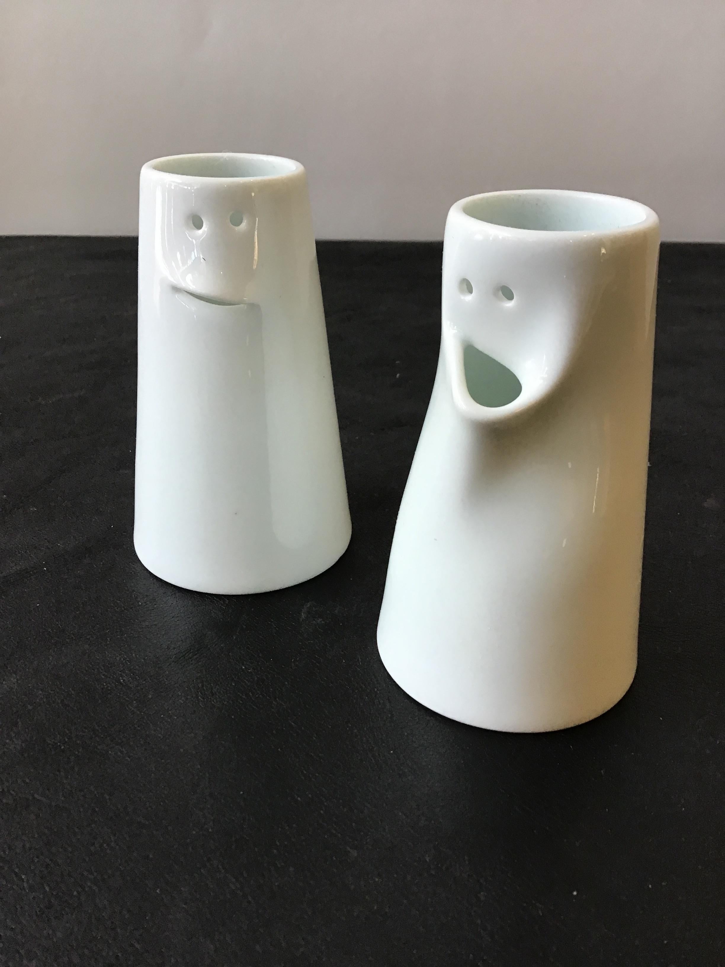 Spin Ceramics Jingdezhen Porzellan Happy Bud Vasen von Tong Wei:: Satz von 10 (21. Jahrhundert und zeitgenössisch)