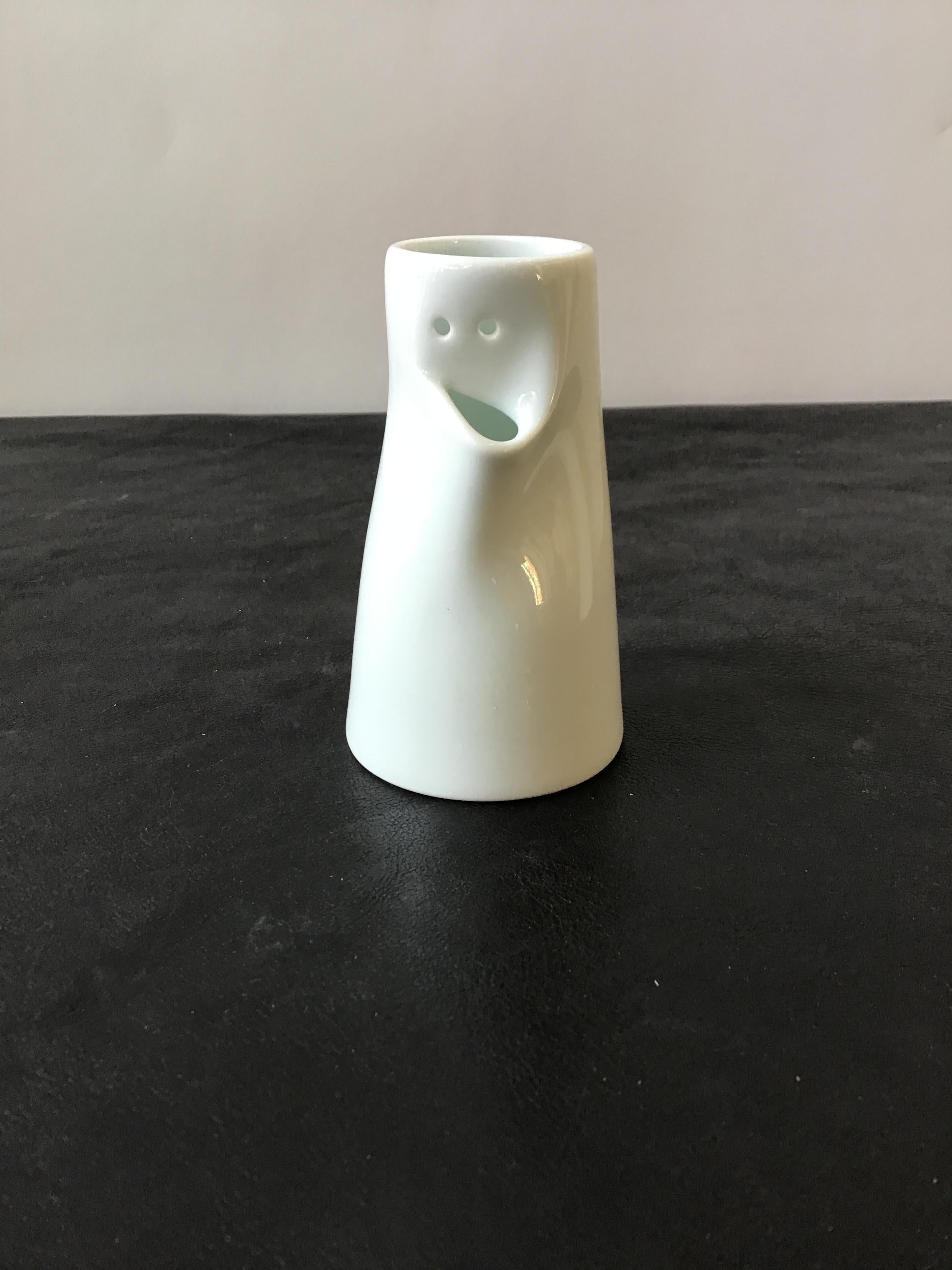 Spin Ceramics Jingdezhen Porzellan Happy Bud Vasen von Tong Wei:: Satz von 10 1
