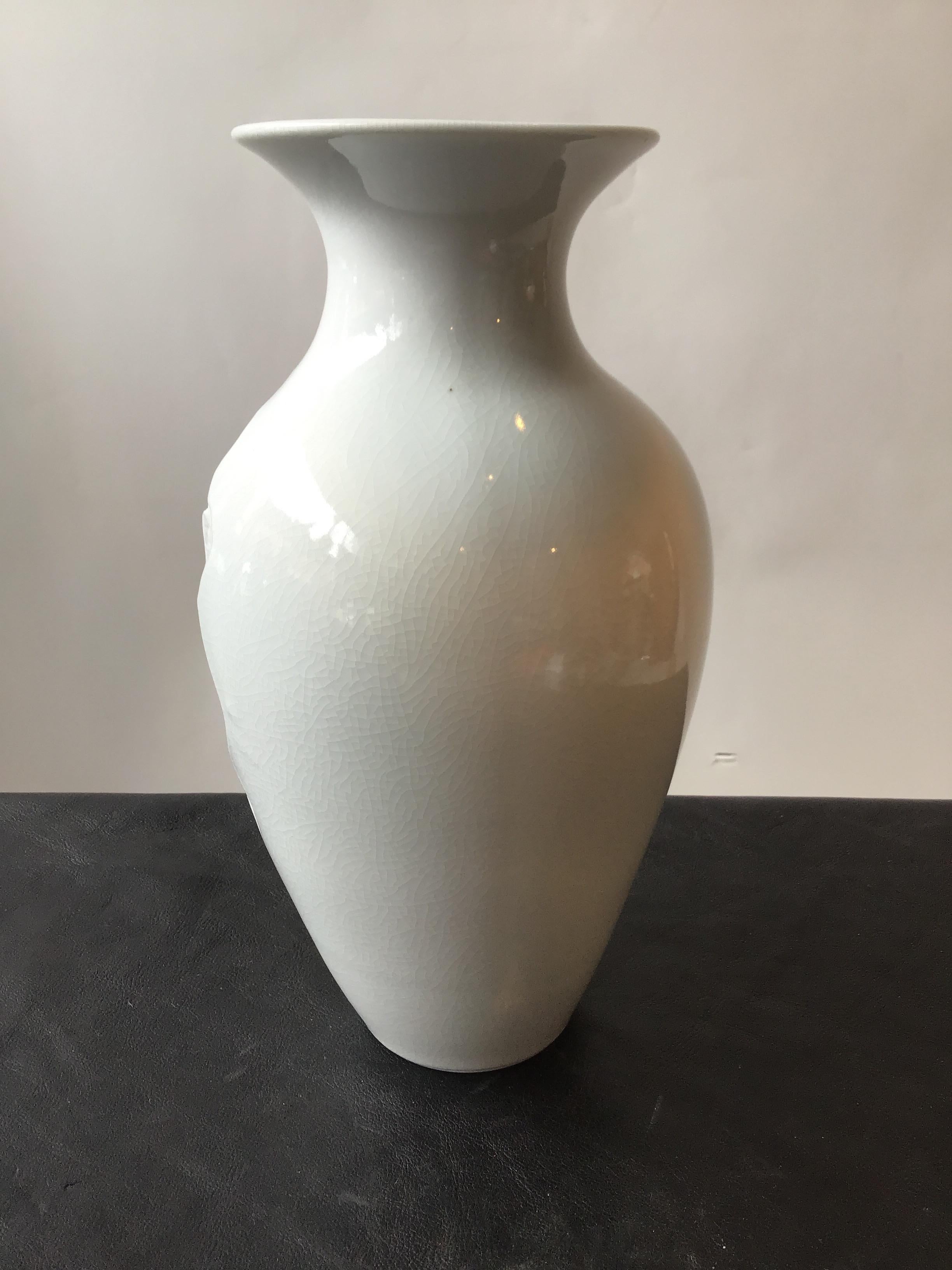 Spin ceramics vase, New.