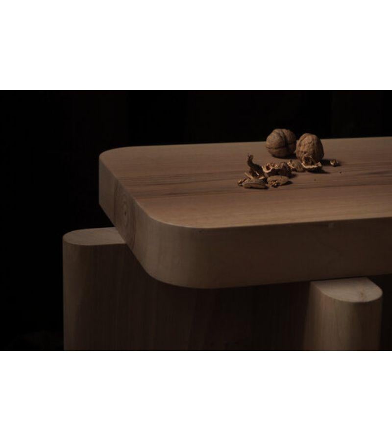 Rustic Natural Wood Color Solid Nut Wood Spina T3.2 Wooden Bench by Cara Davide In New Condition For Sale In Geneve, CH