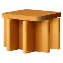 Mesa Spina en Lac Caramel Edit by Portego