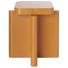 Table Spina en bois de laque et caramel 1 édition par Portego