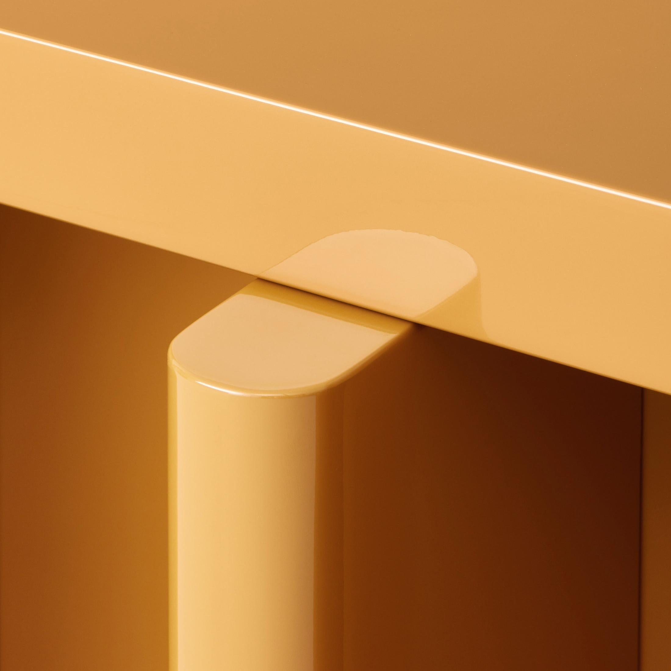 XXIe siècle et contemporain Table Spina en bois laqué Caramel 5 Modèle par Portego en vente
