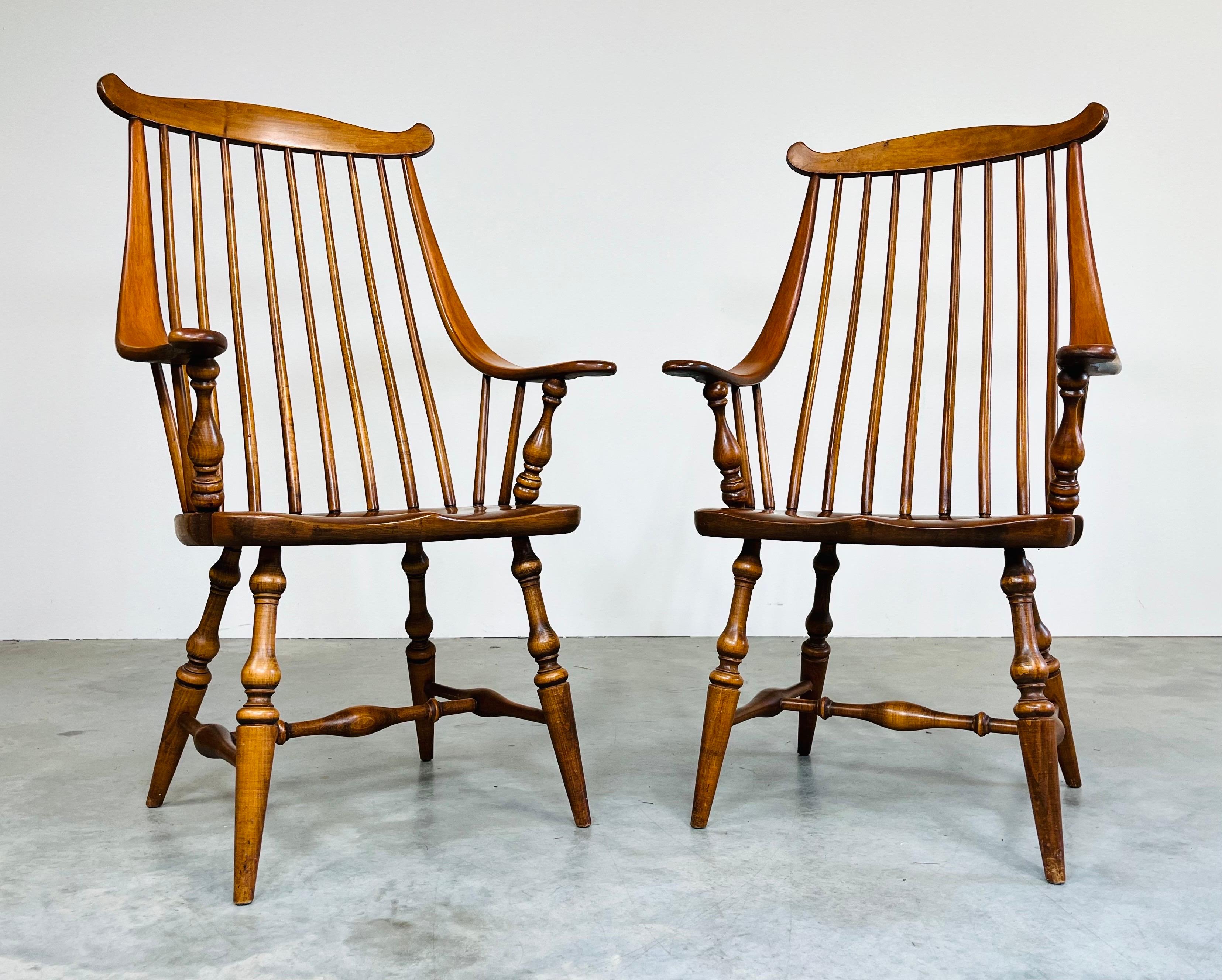 fan back windsor chair