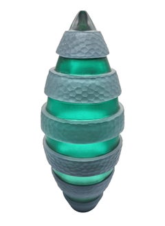 "Spindle Sentinel" – Unique Studio Glass Sculpture by Guggisberg & Baldwin