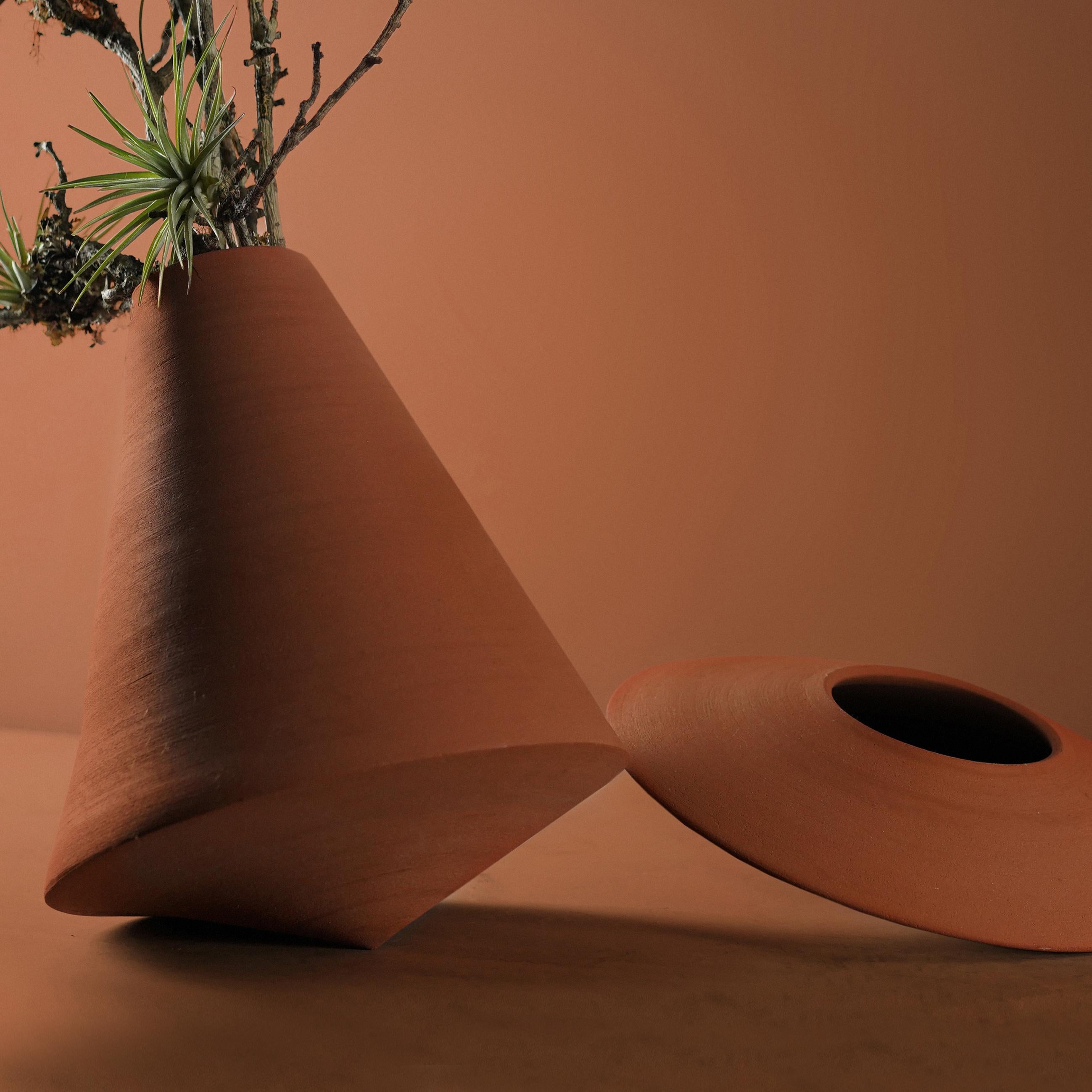 Contemporary Ceramic Vase, Handmade, lower, Terracotta, Konsepta by Claudia Issa For Sale 3